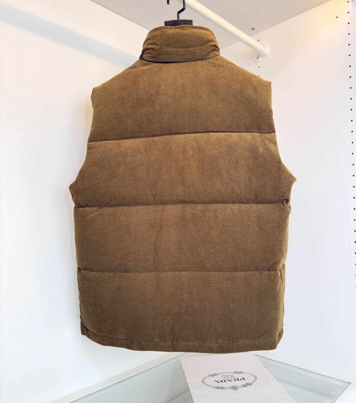 Кадифен елек