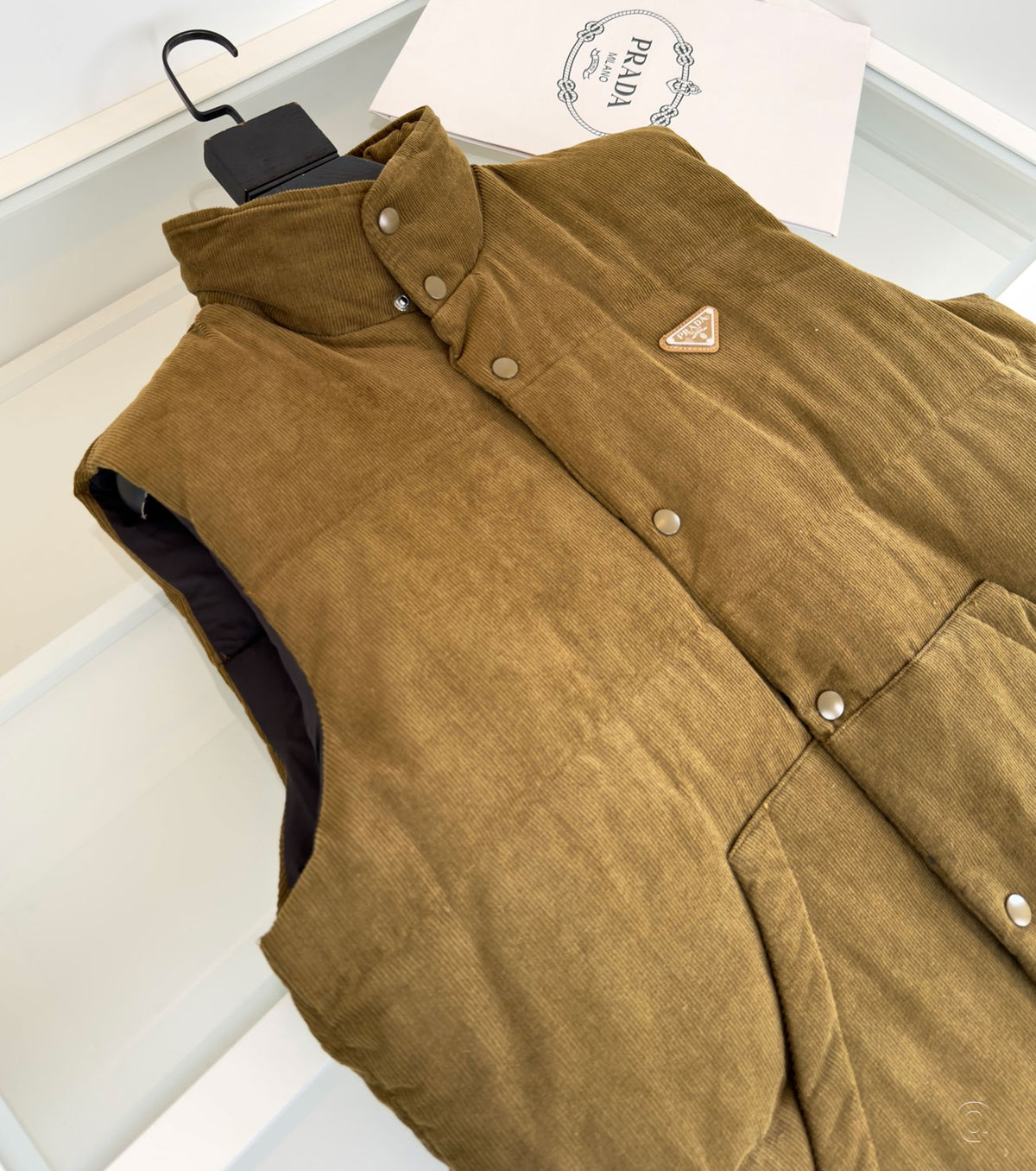 Кадифен елек