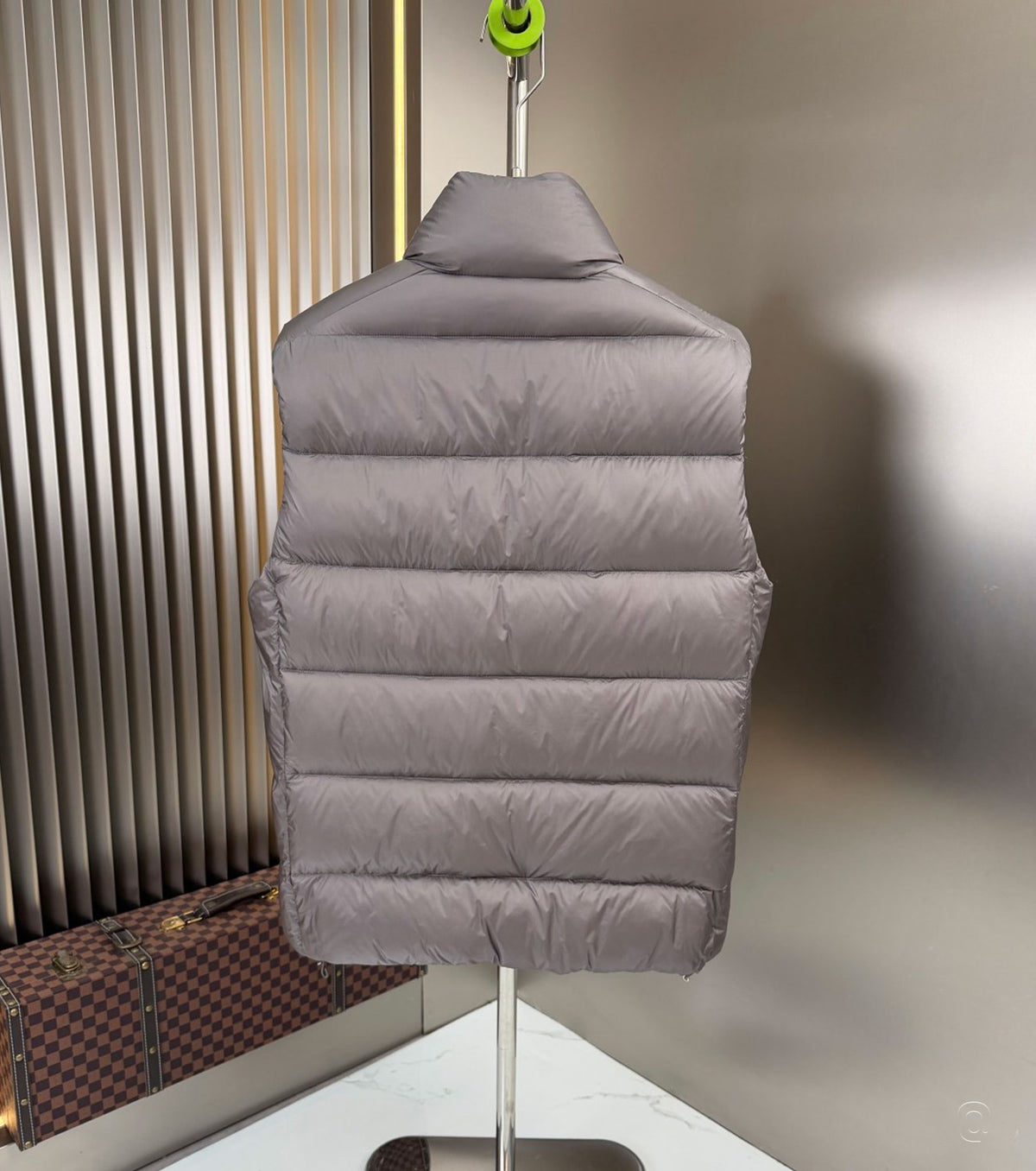 Men down vest