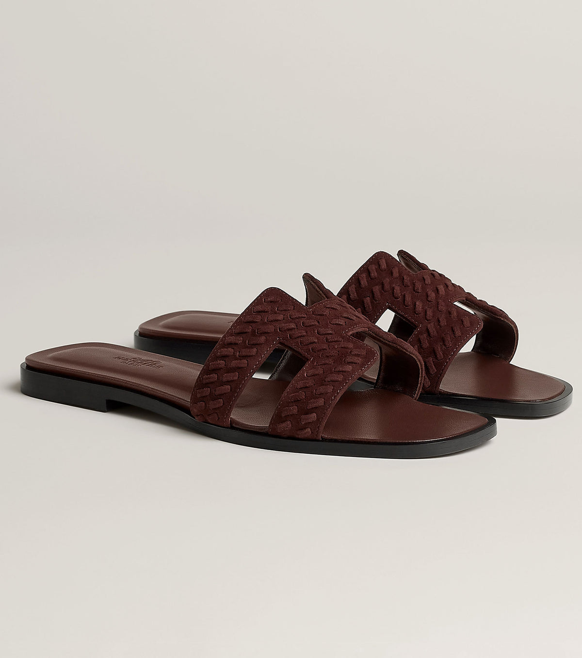 Oran sandal