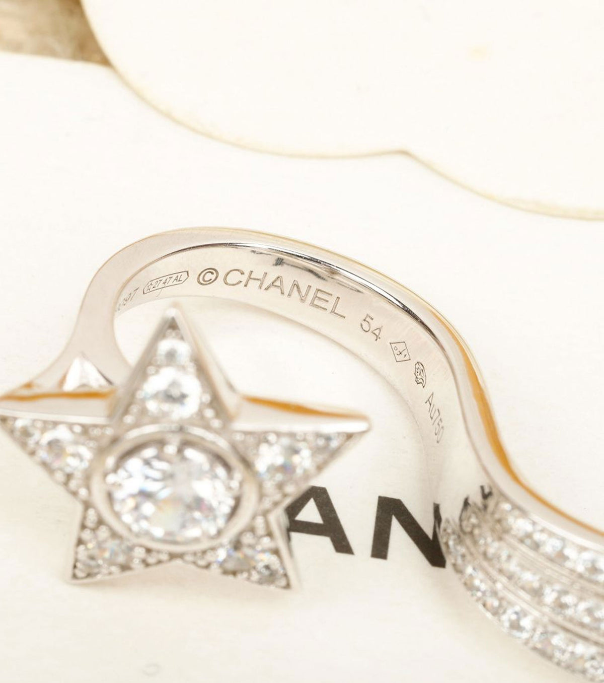 Пръстен Comète