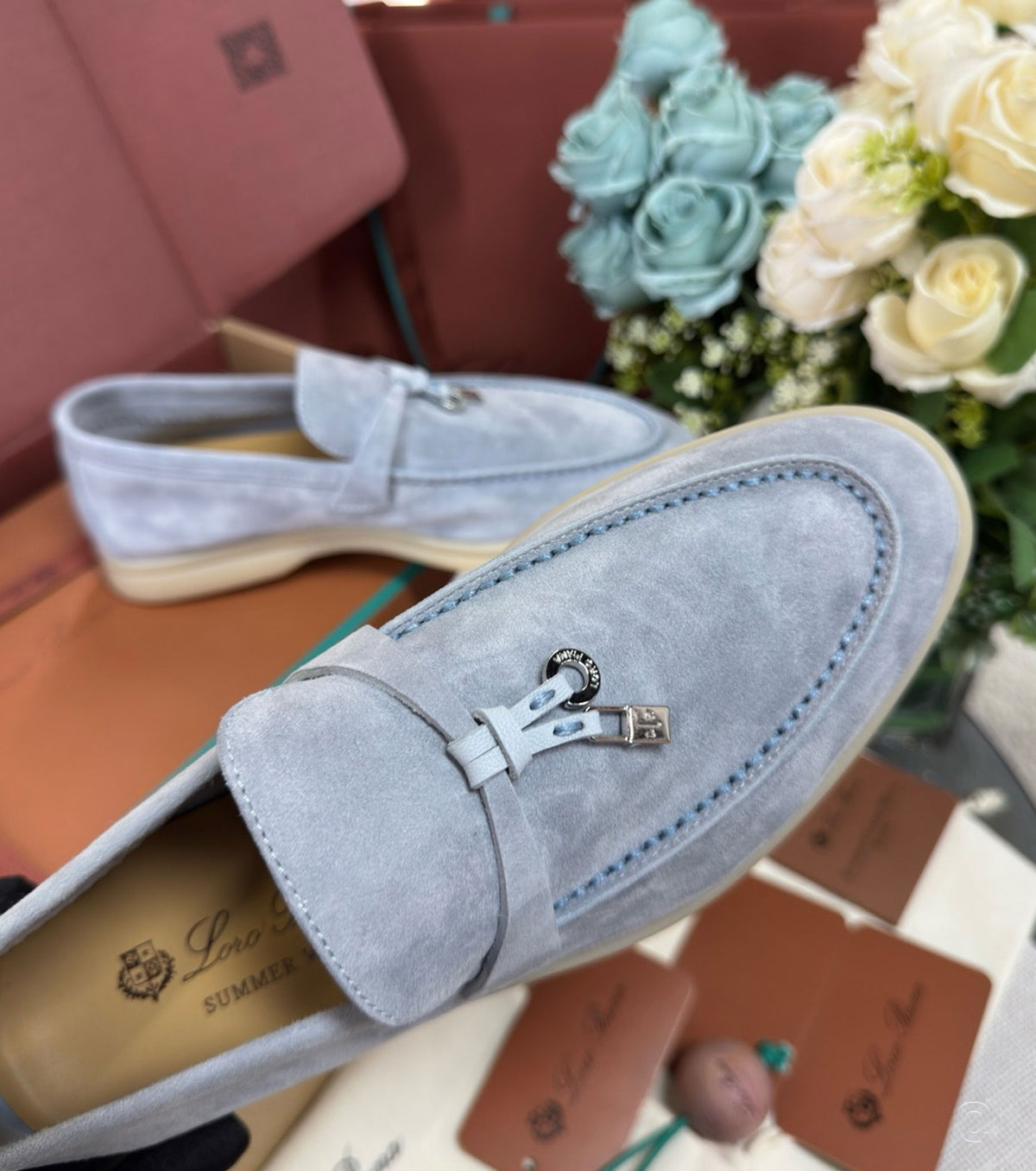 Unisex Summer Charms Walk Loafer