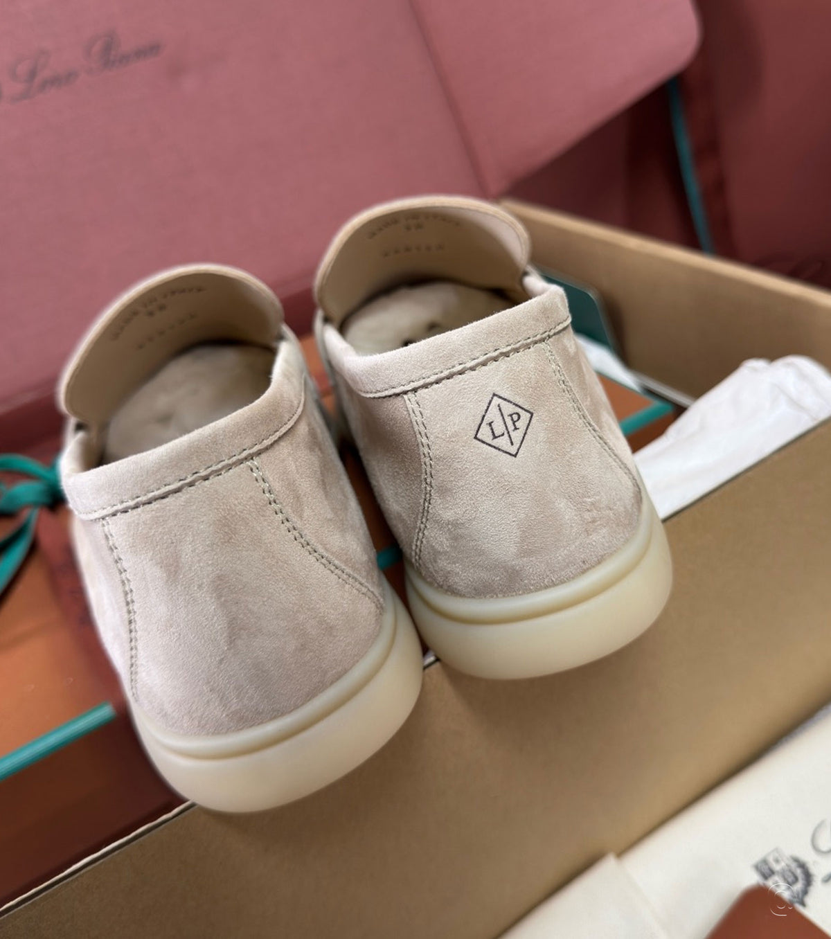 Unisex Summer Charms Walk Loafer