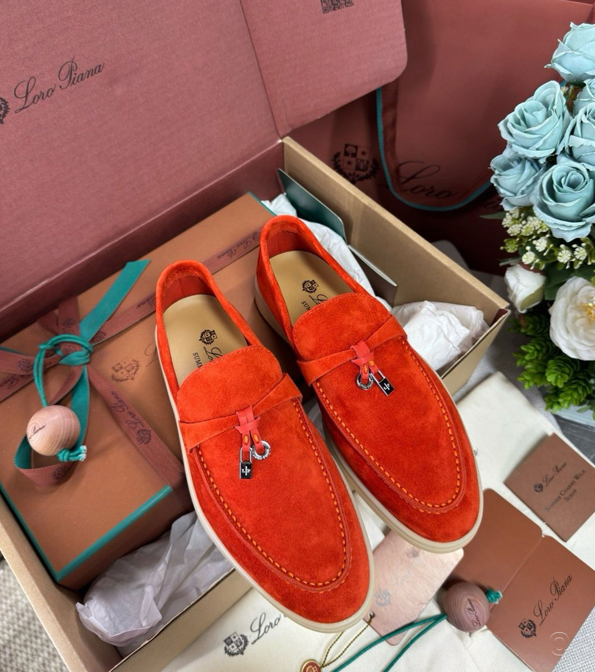 Unisex Summer Charms Walk Loafer