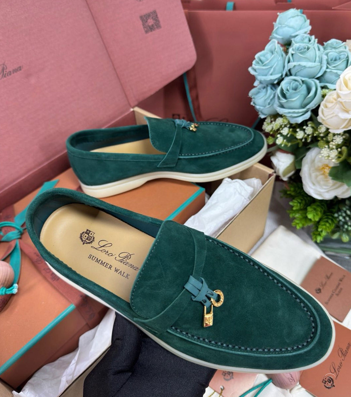 Unisex Summer Charms Walk Loafer