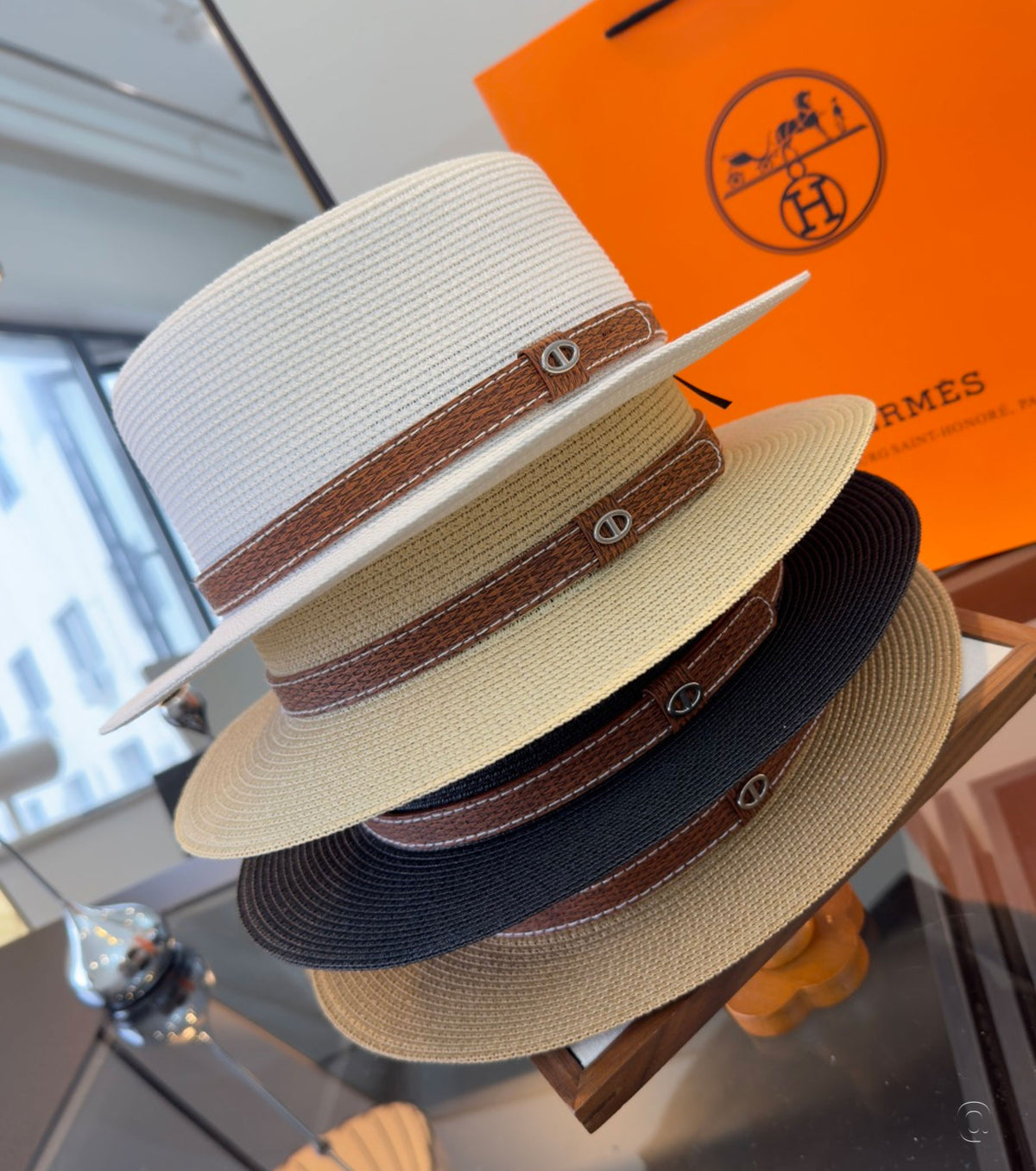 Сламена шапка