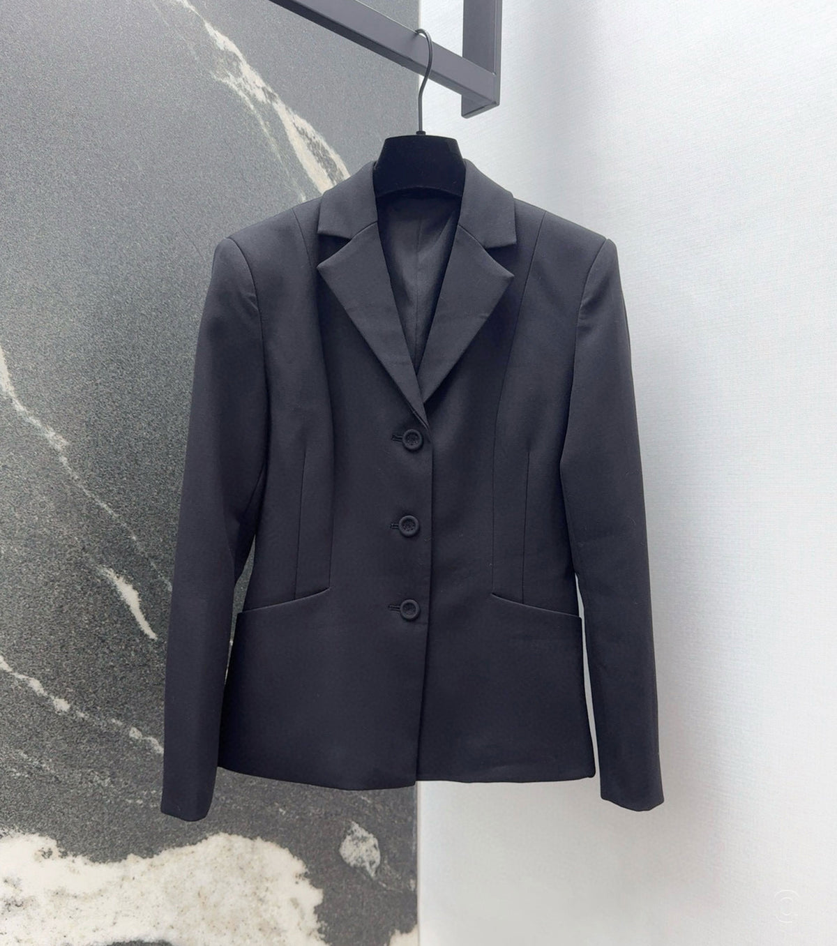 30 Montaigne Bar Jacket