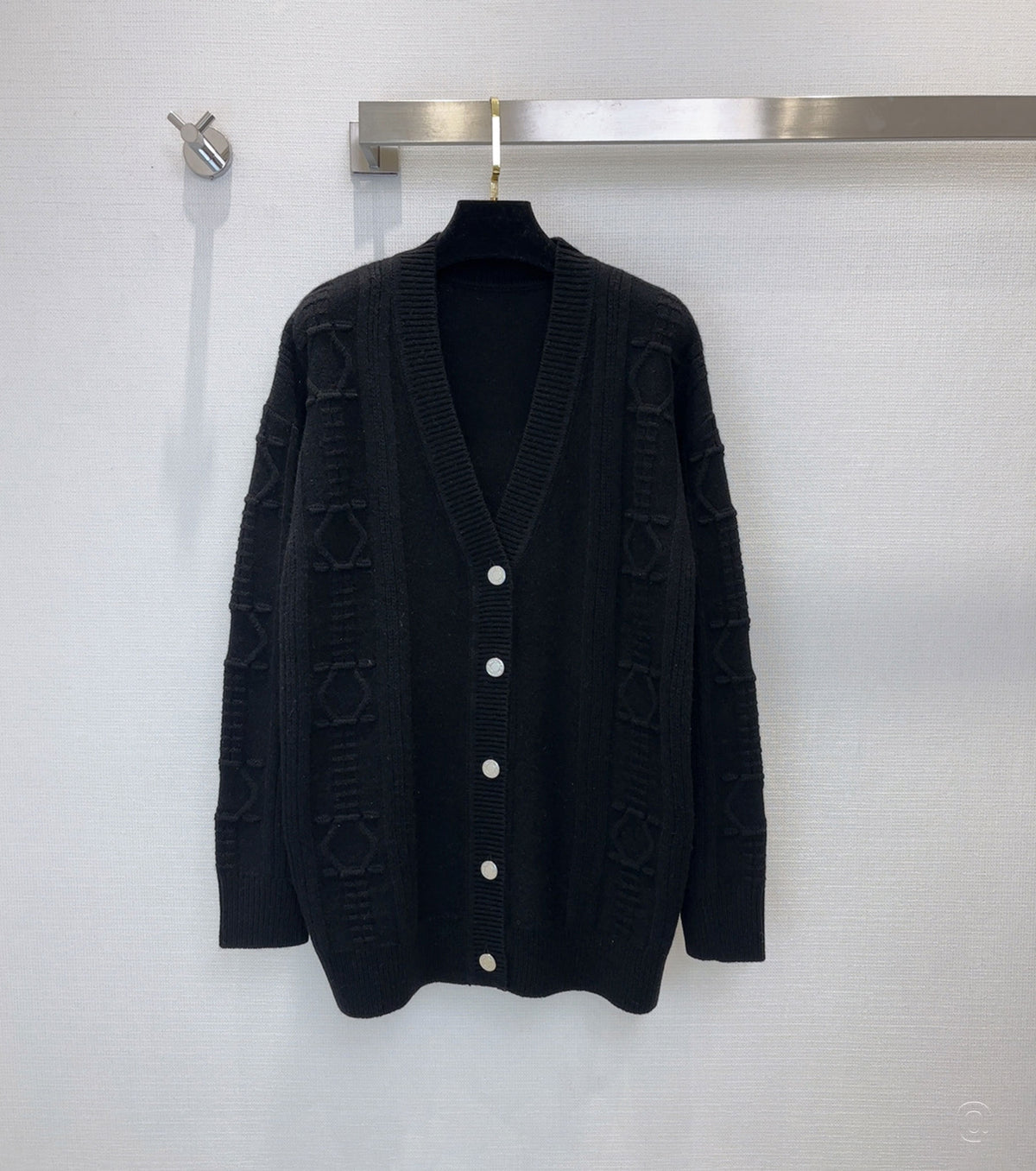Buttoned cardigan