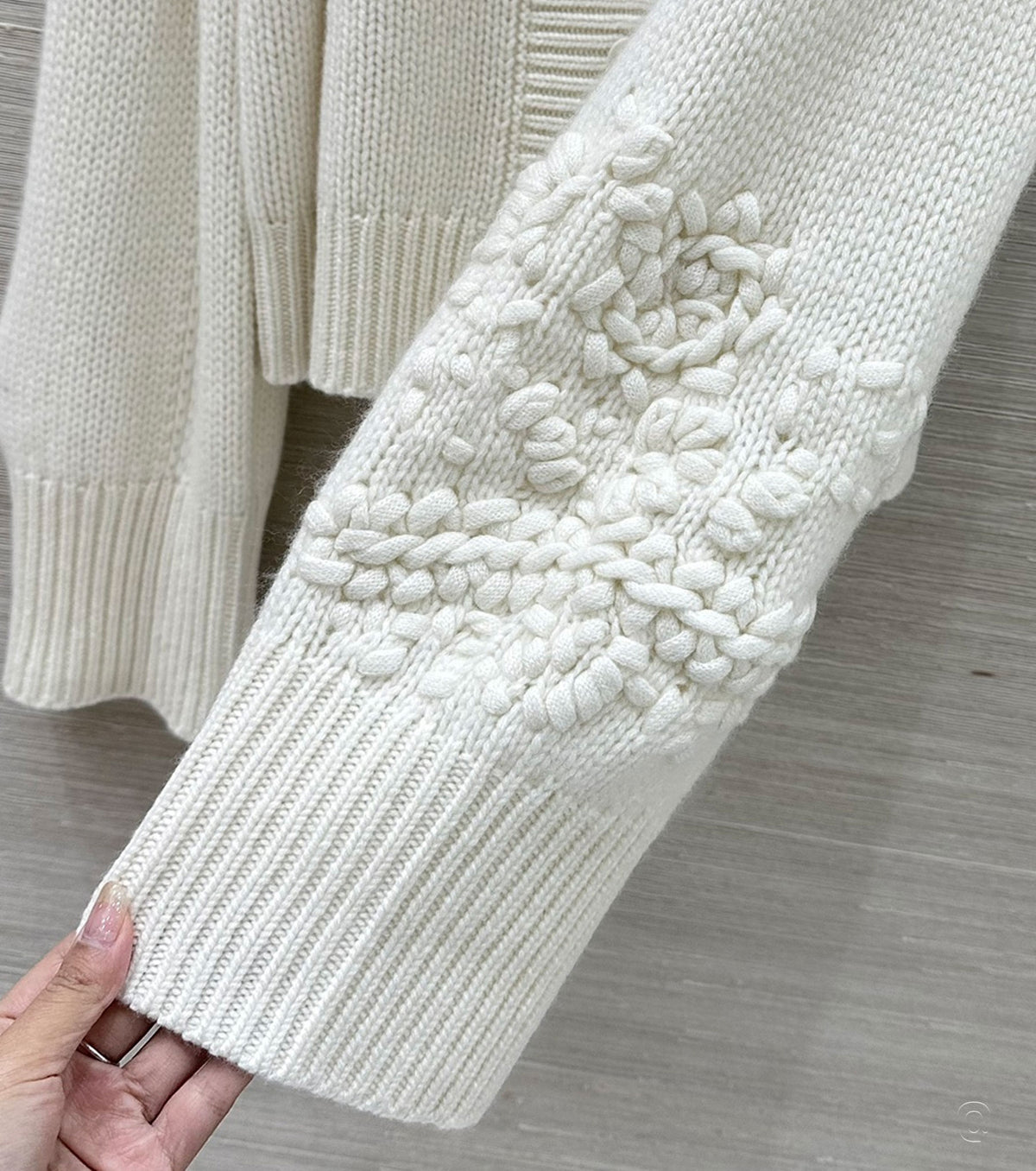 Cashmere cardigan