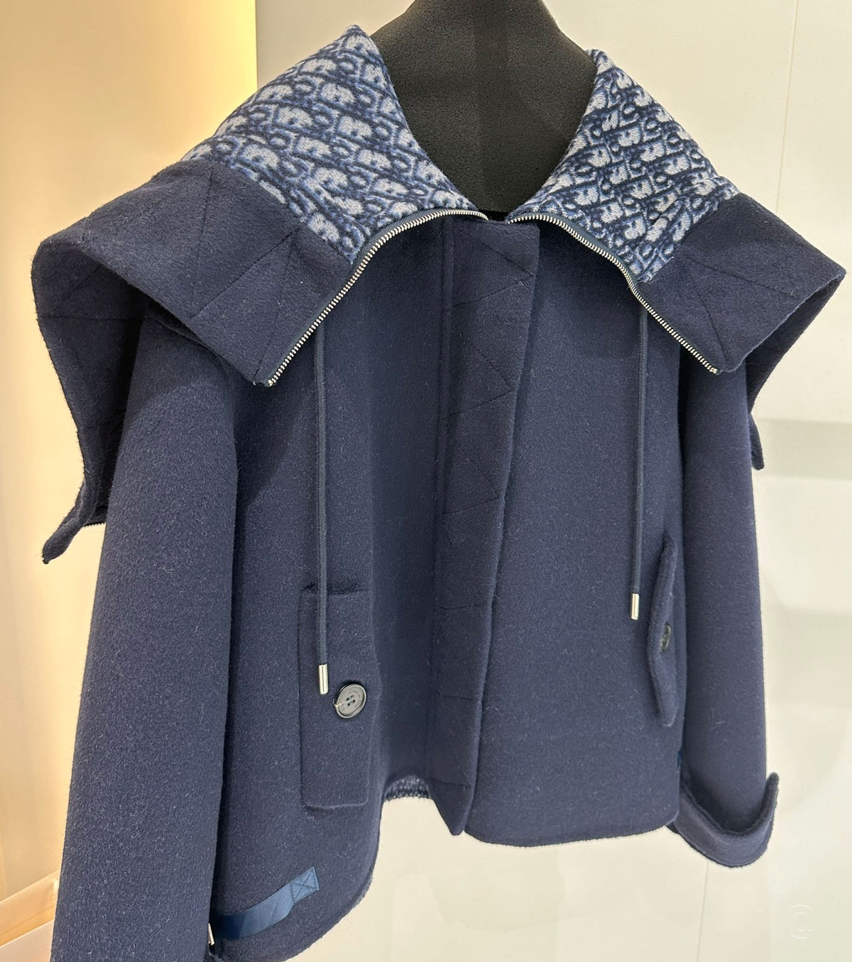 Women Zipped-Hood Coat