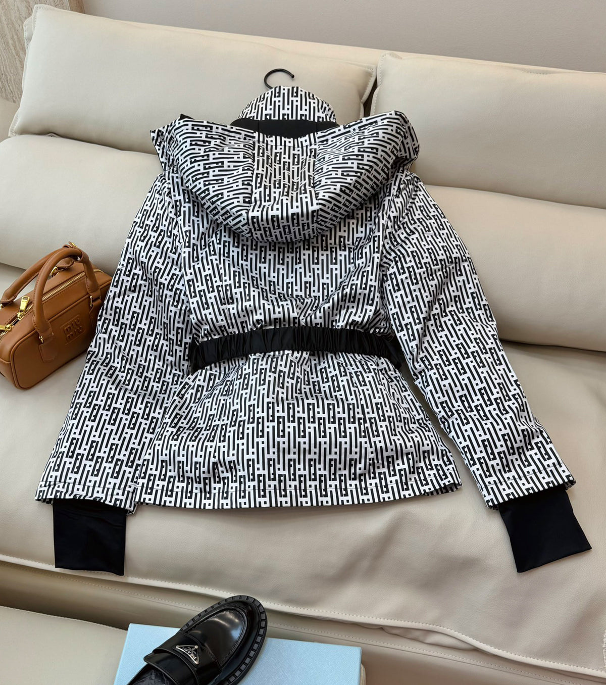 Дамско яке 2 в 1