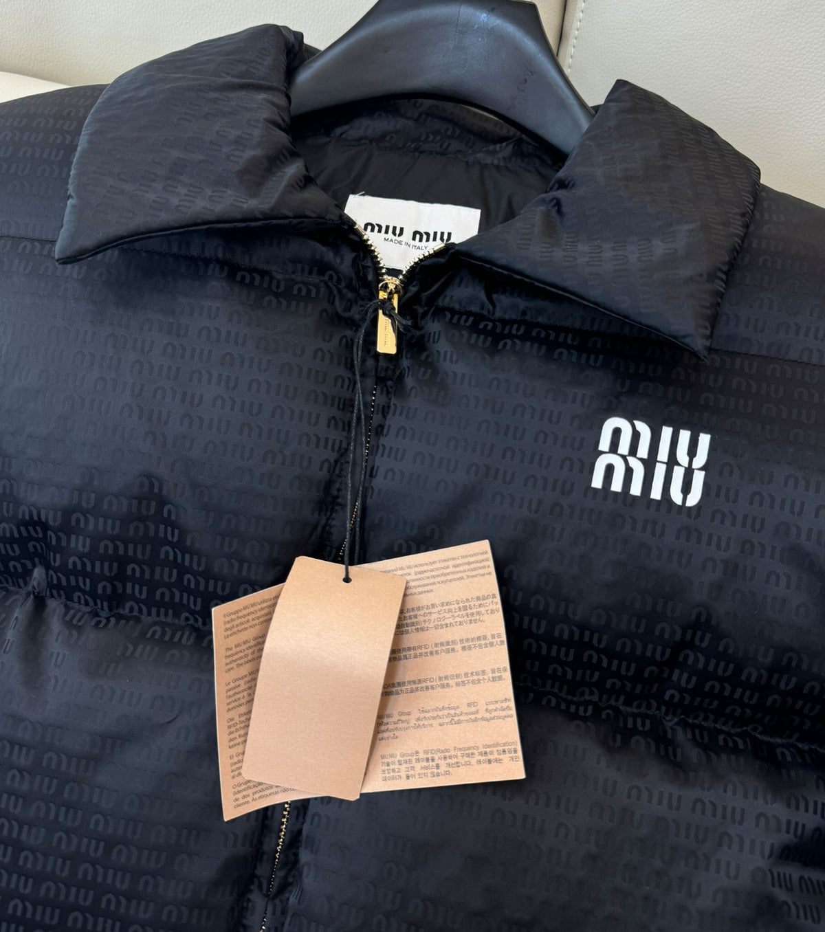 Дамско пухено яке