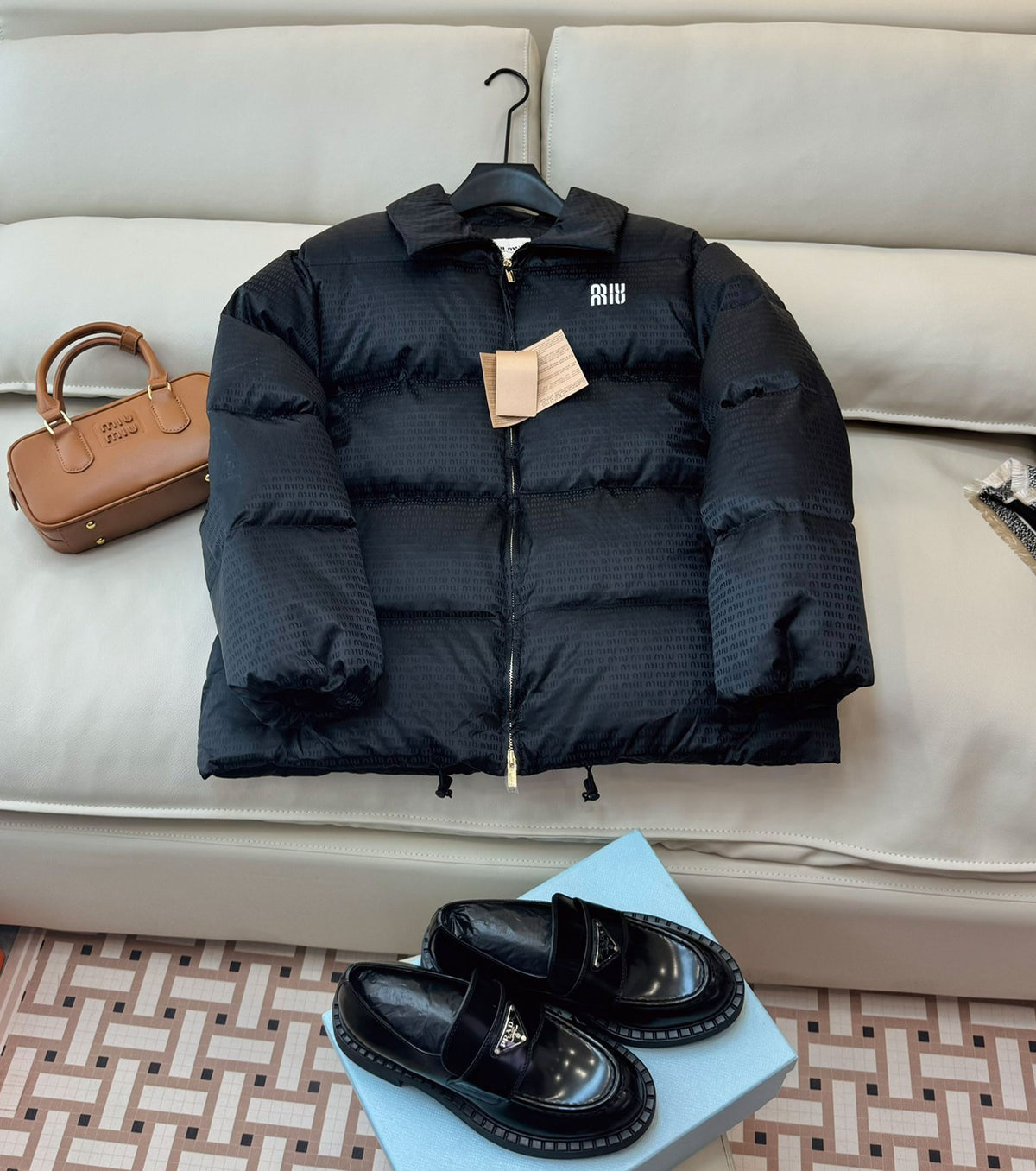 Дамско пухено яке