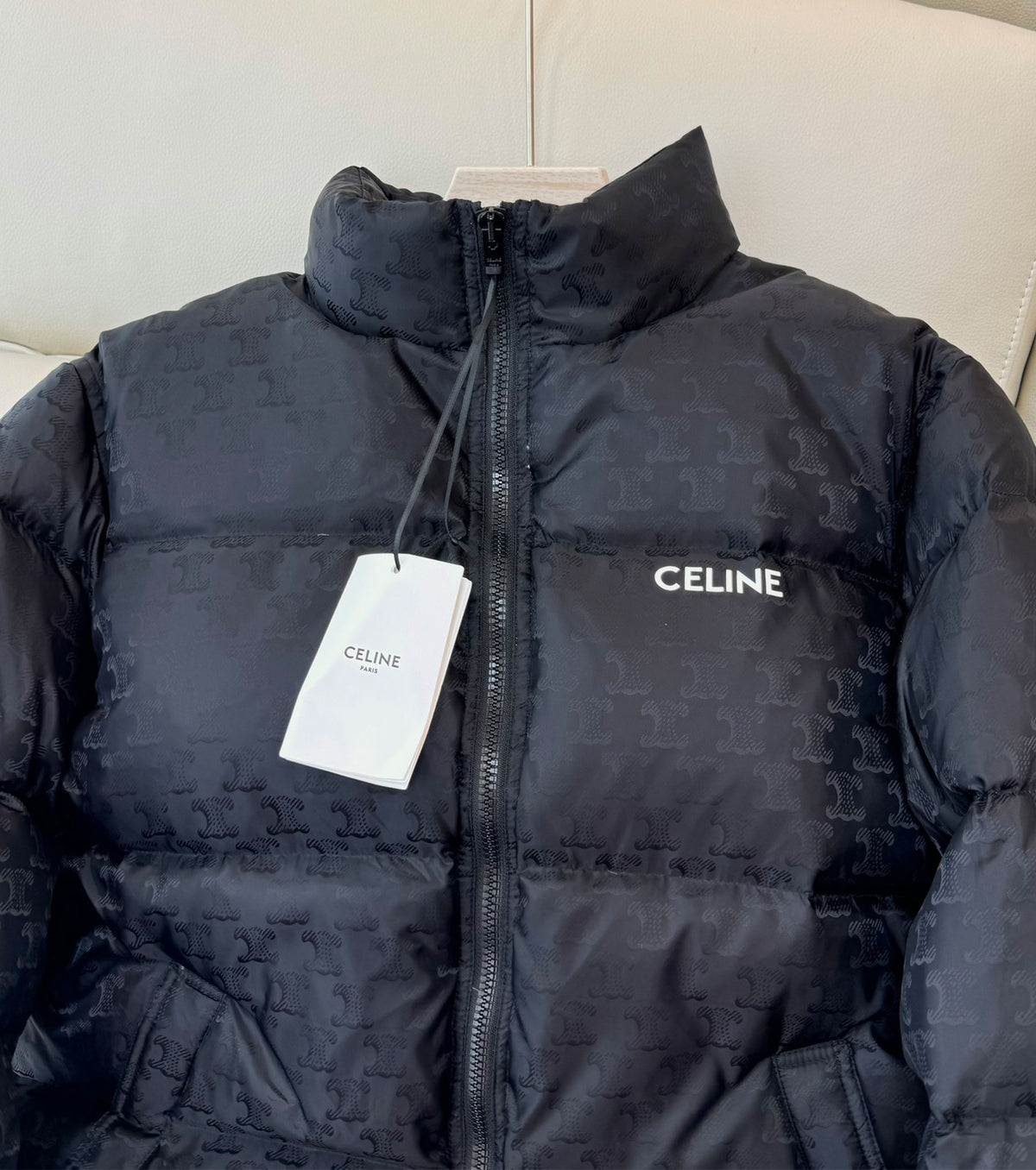 Дамско пухено яке