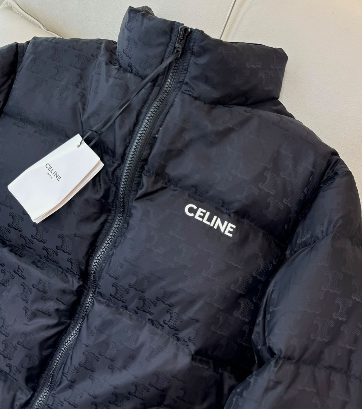 Дамско пухено яке