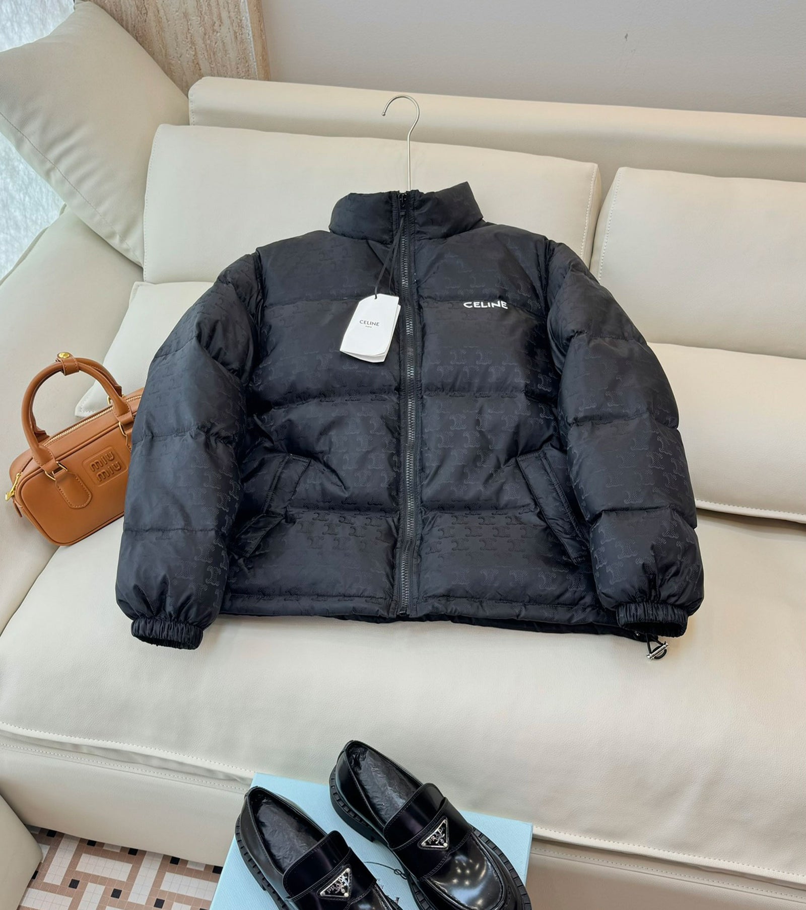 Дамско пухено яке