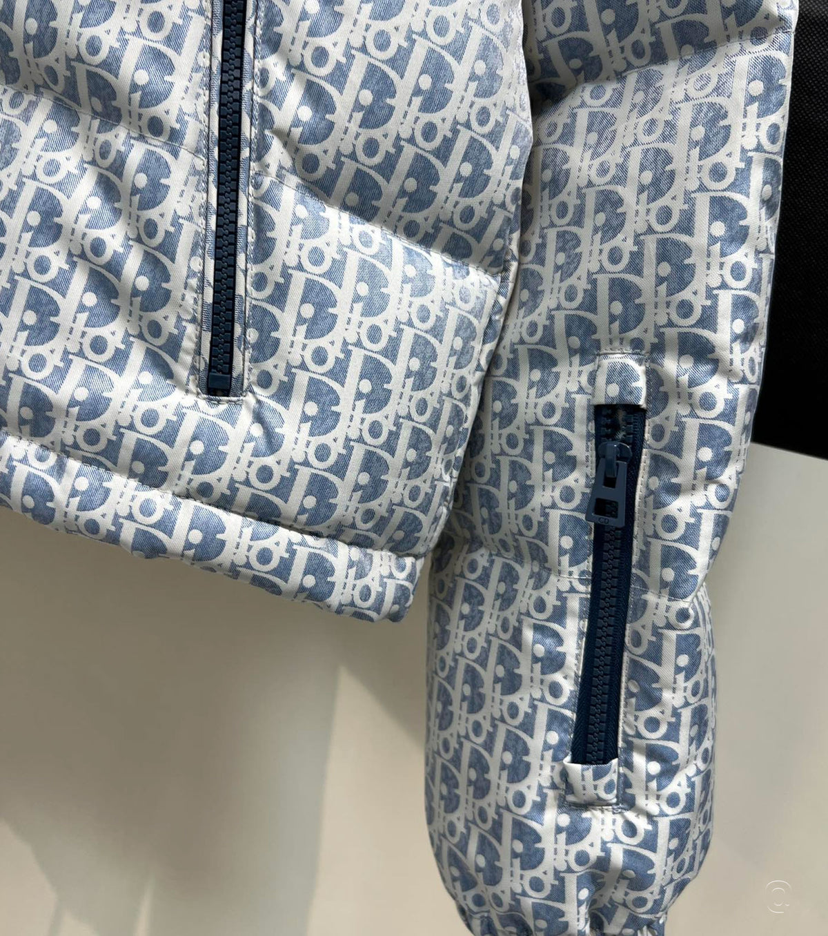 Alps Cropped Puffer Jacket with Hood