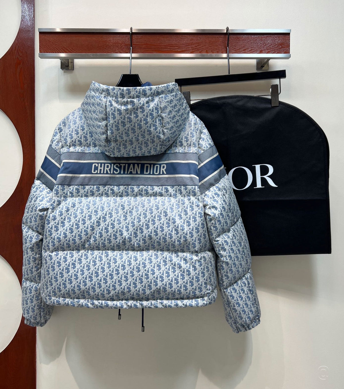 Alps Cropped Puffer Jacket with Hood