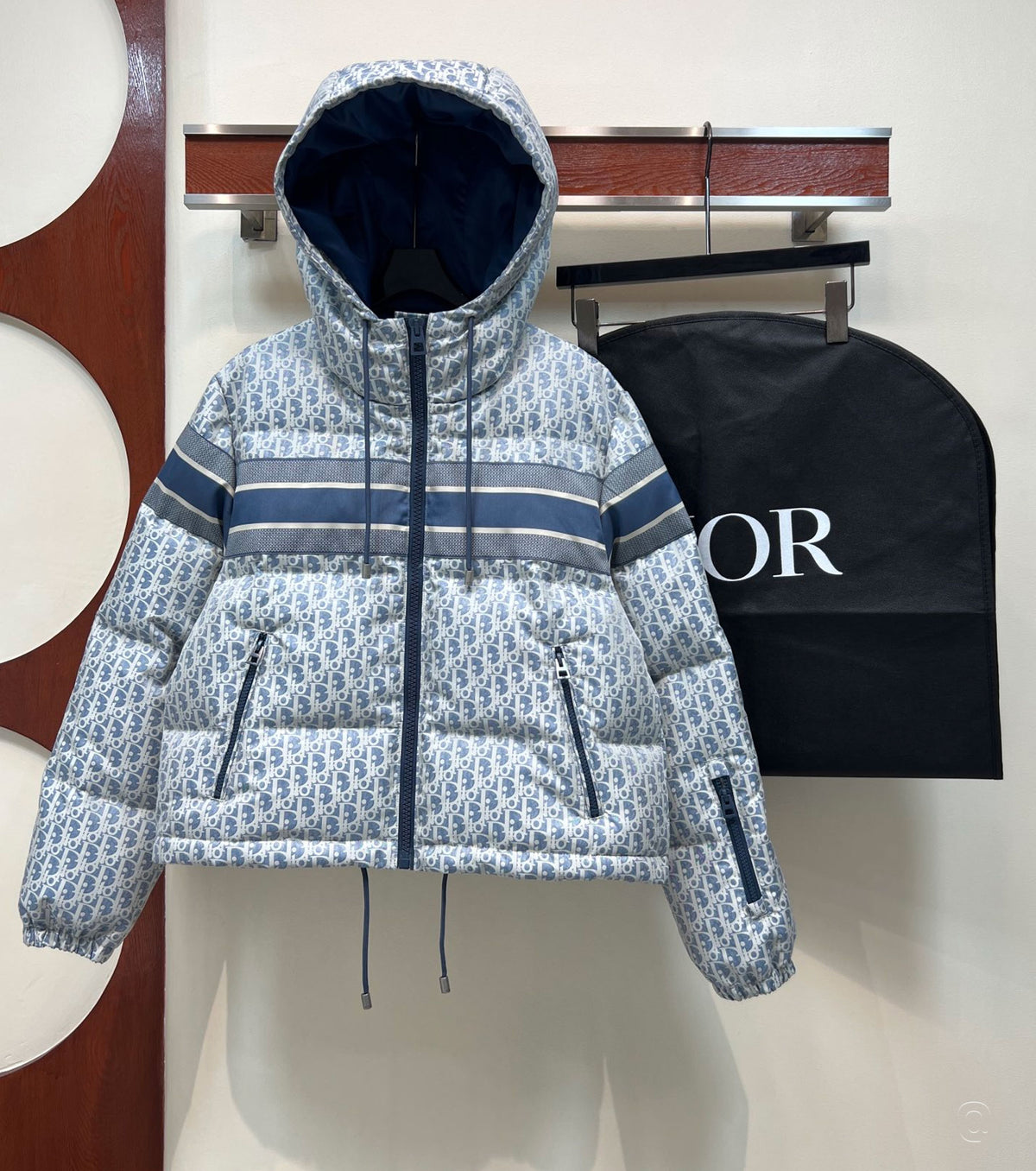 Alps Cropped Puffer Jacket with Hood