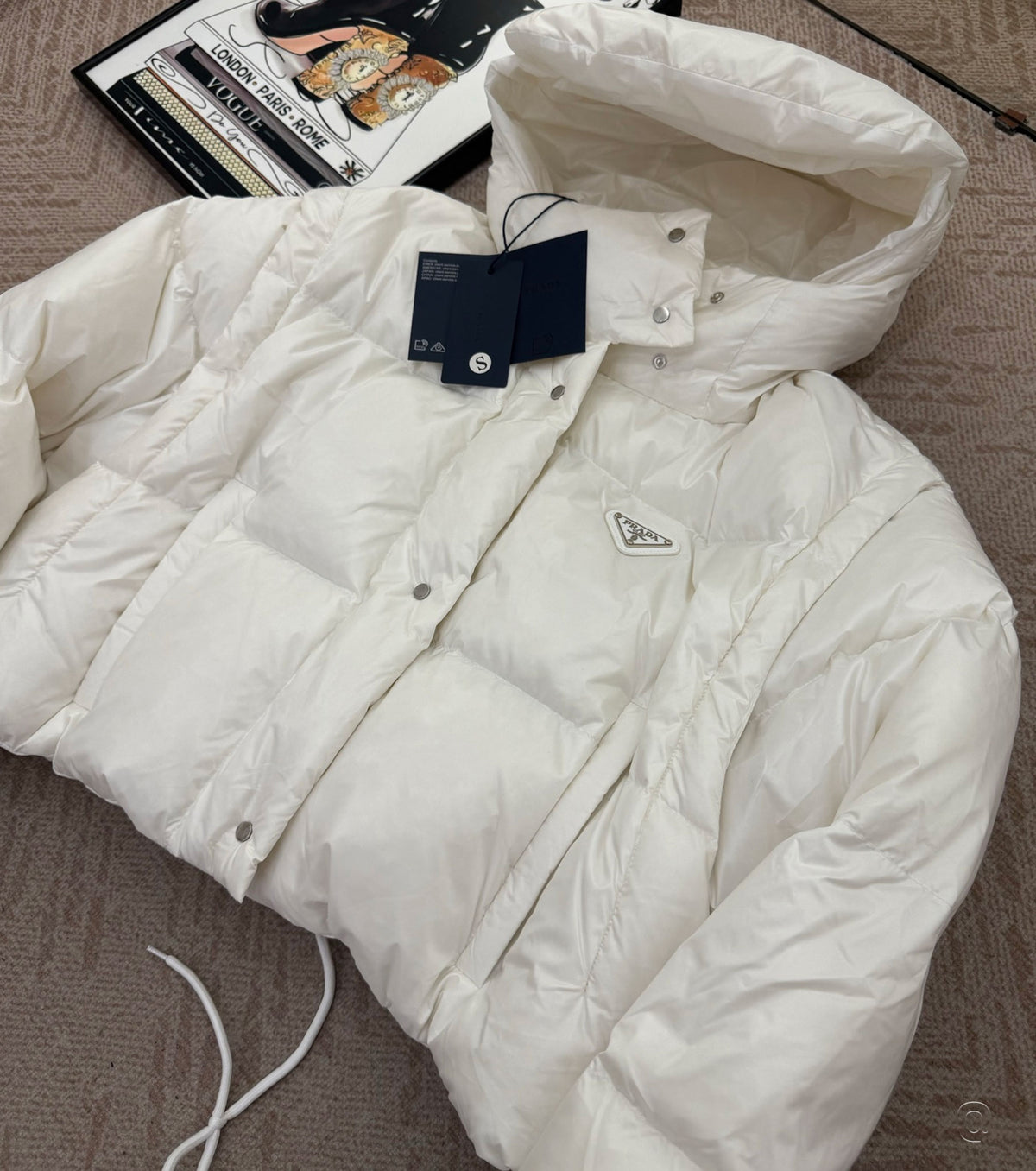 Дамско пухено яке