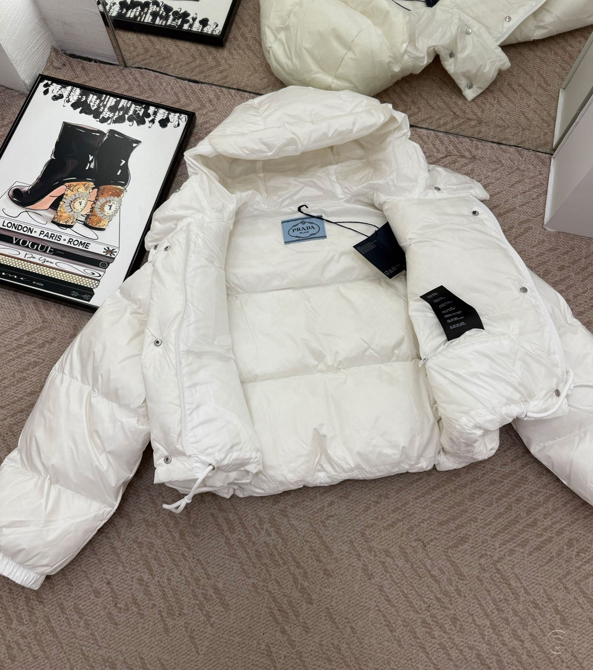 Дамско пухено яке