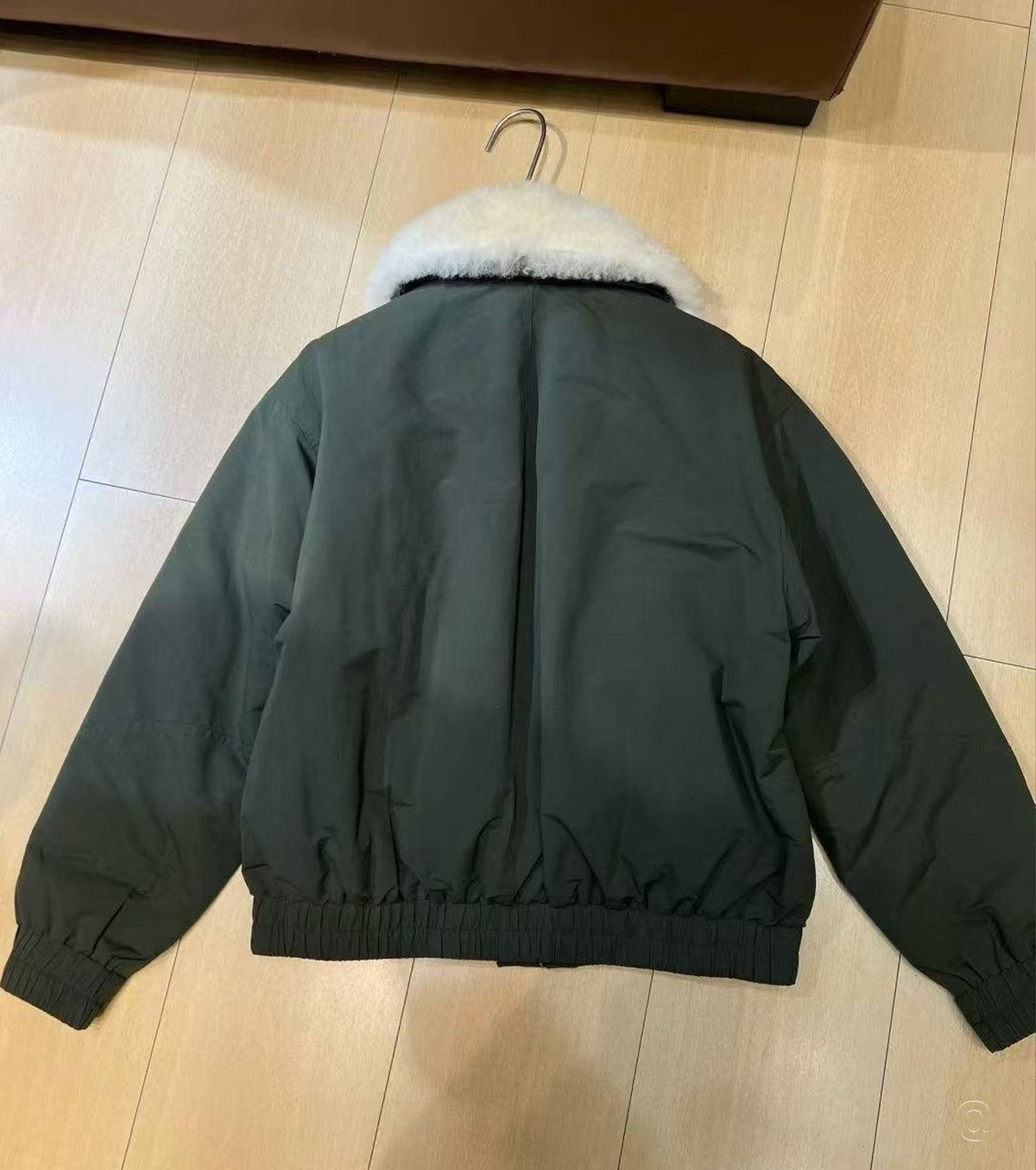 Дамско яке от гъши пух