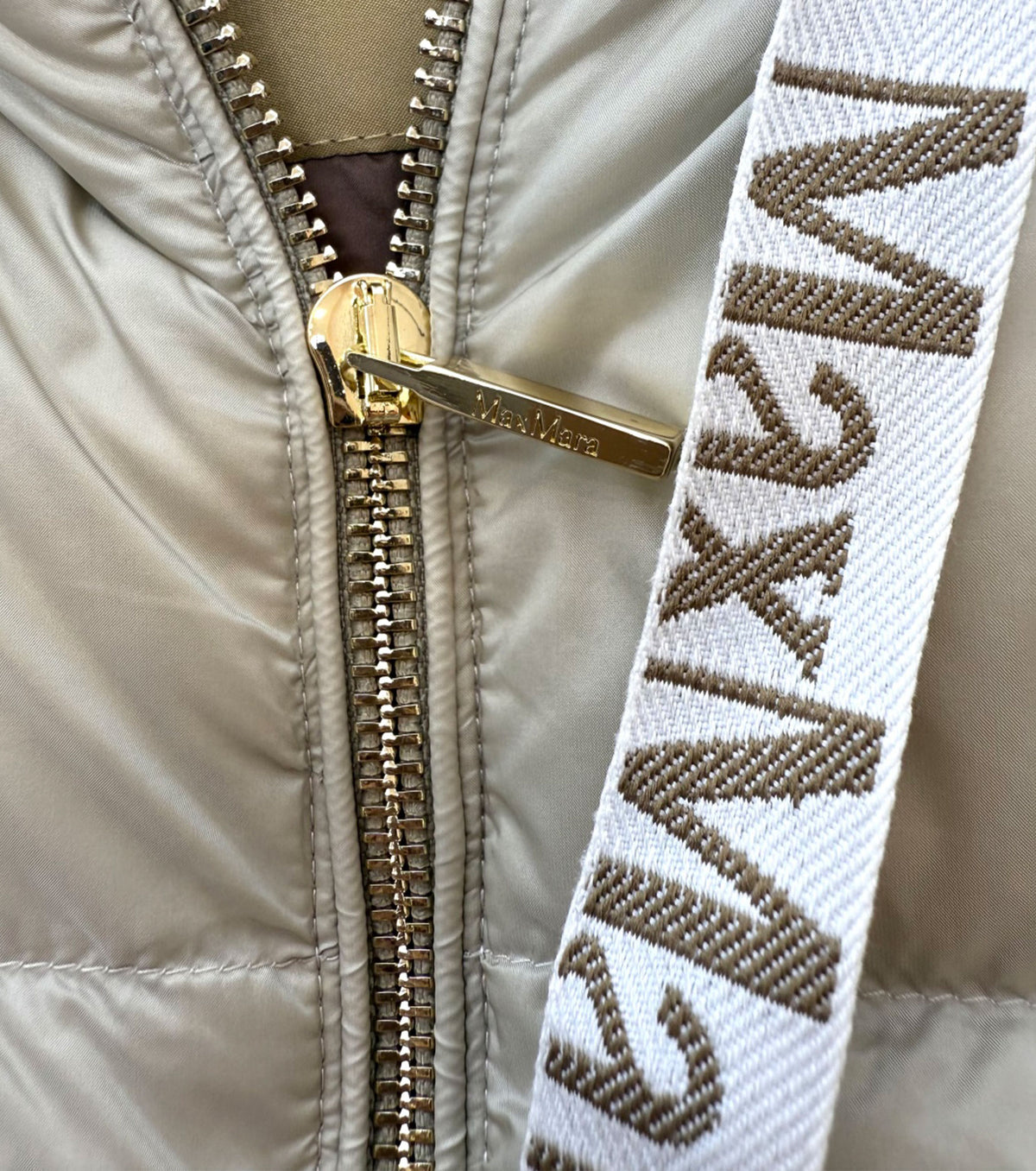 Дамско Яке от гъши пух