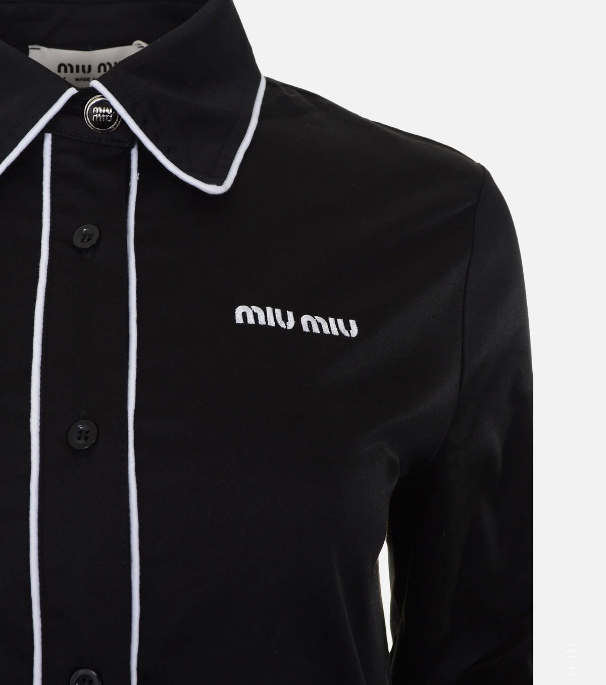 Дамска риза