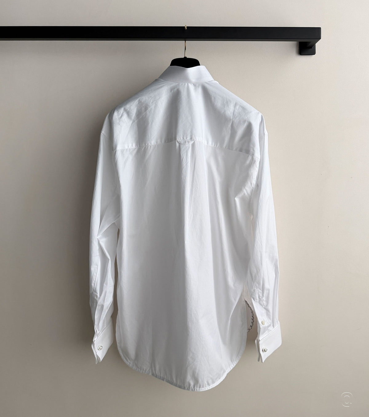 Women shirt