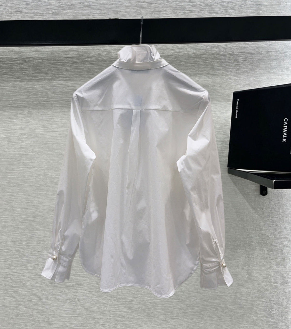 Women shirt