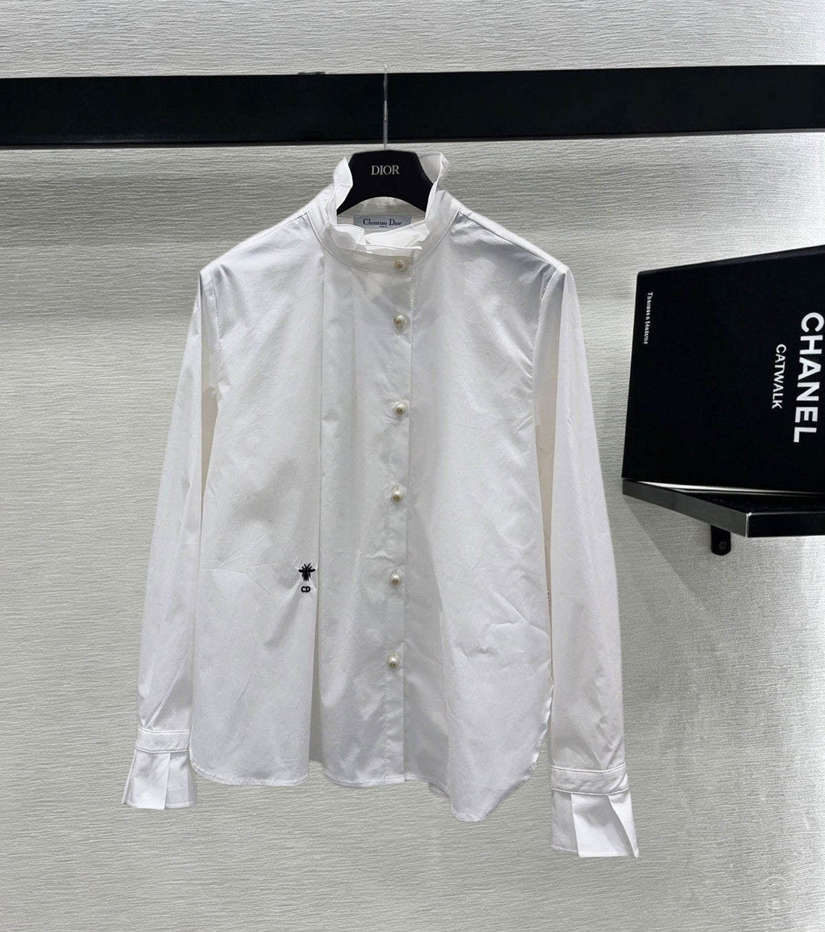 Women shirt