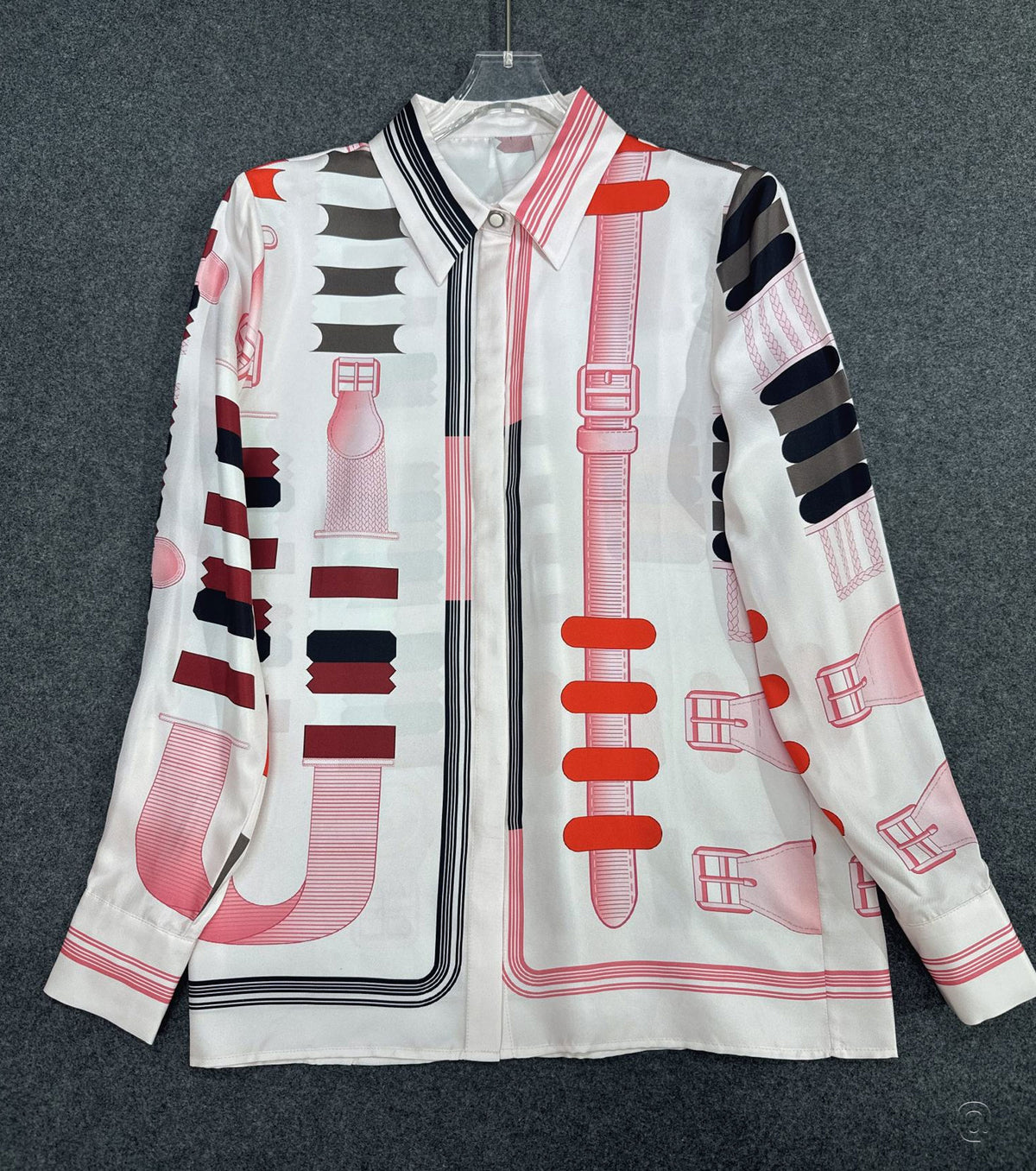 Women shirt