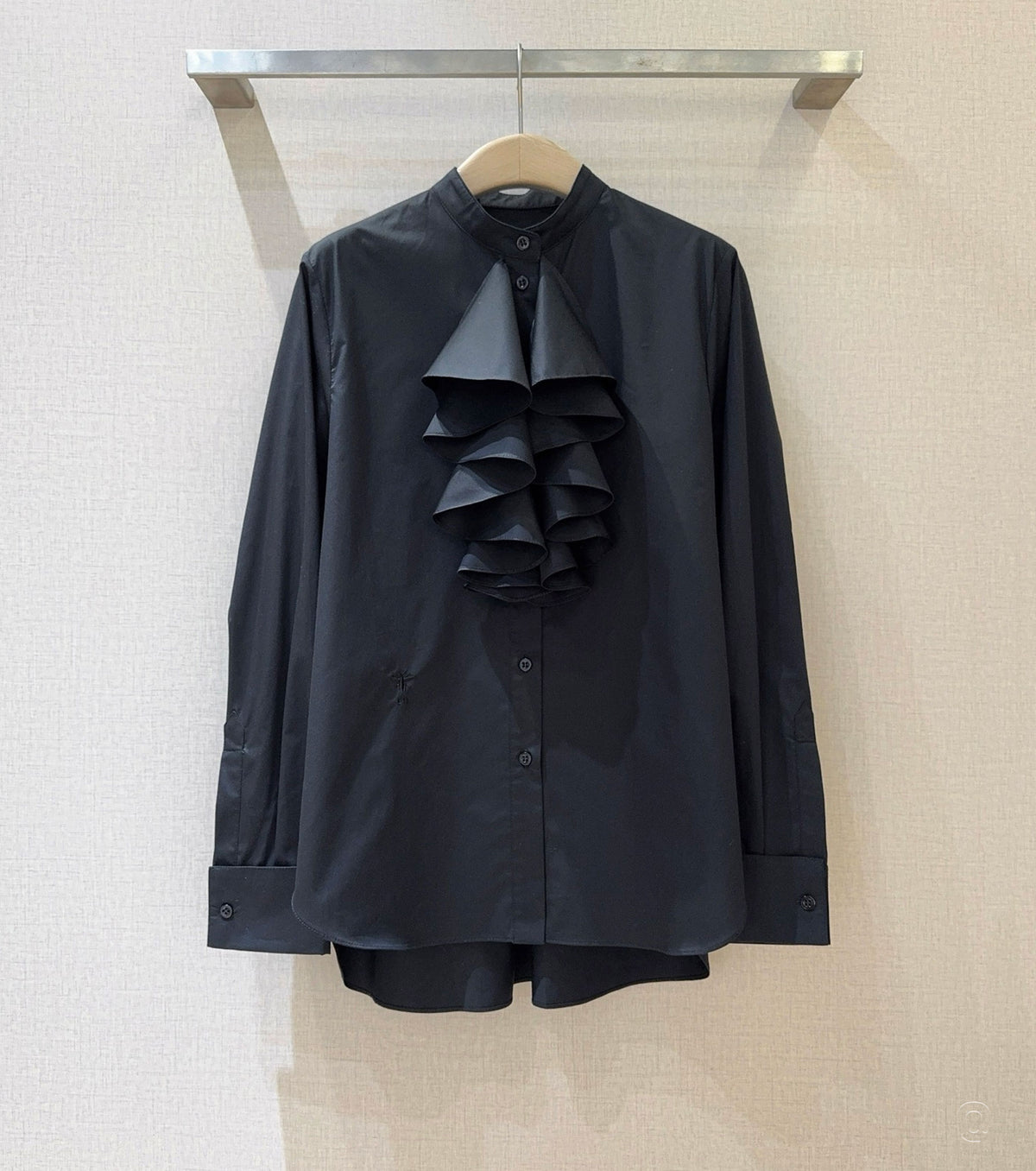 Women shirt