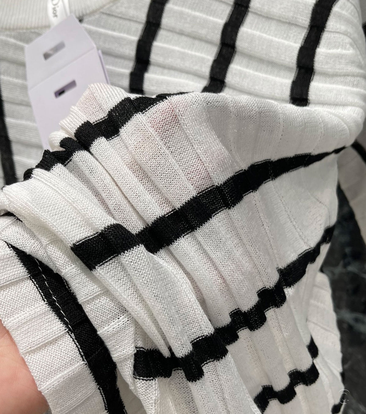 Дамски пуловер