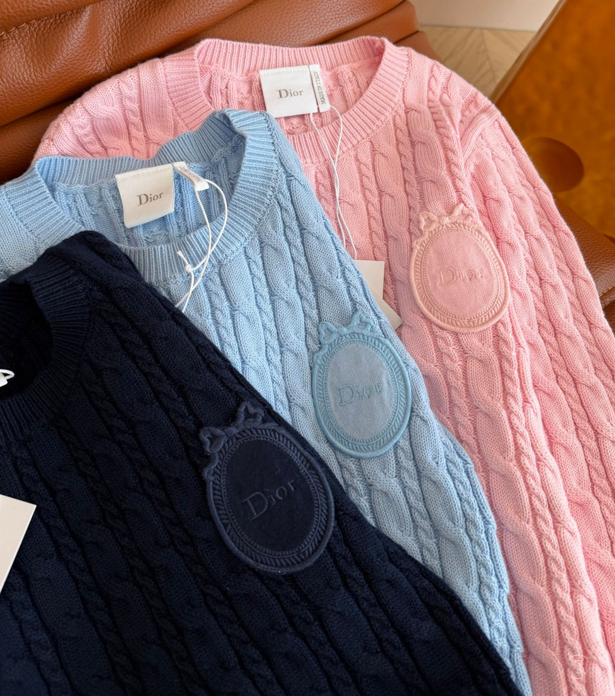 Médaillon sweater