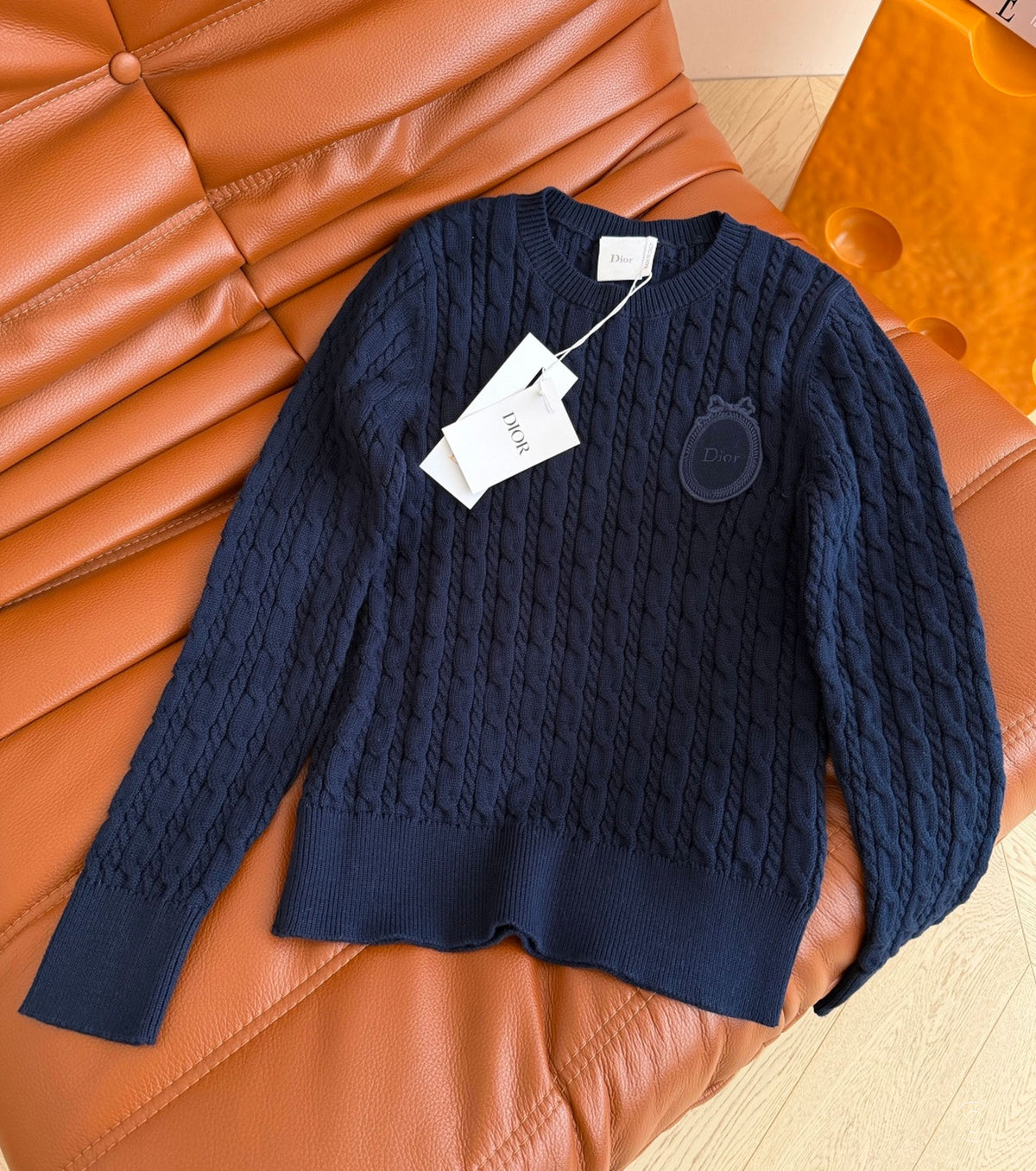 Médaillon sweater