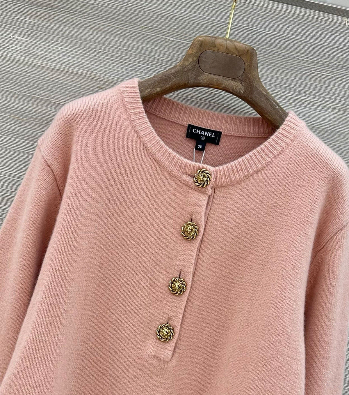 Women cashmere sweater