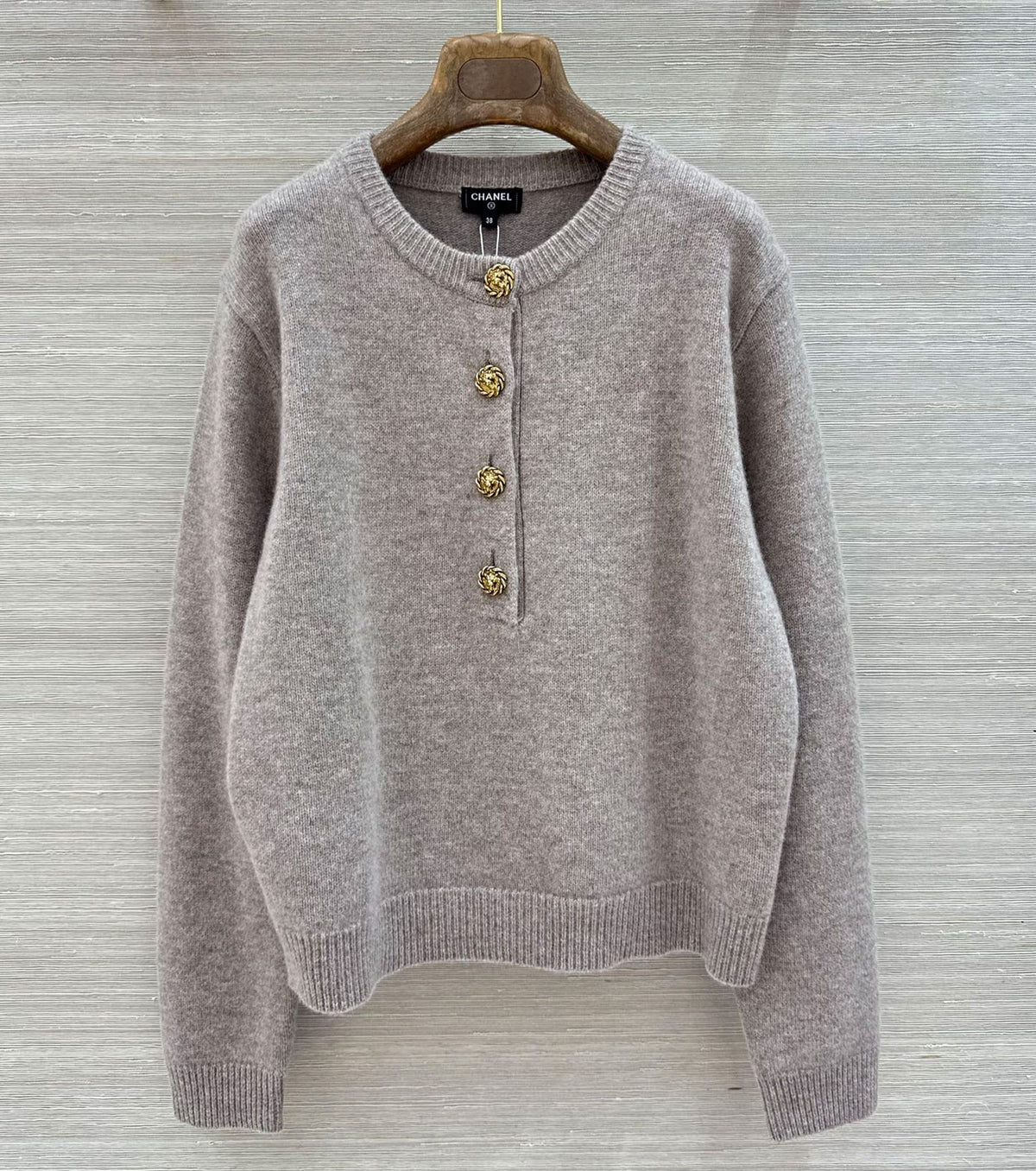 Women cashmere sweater