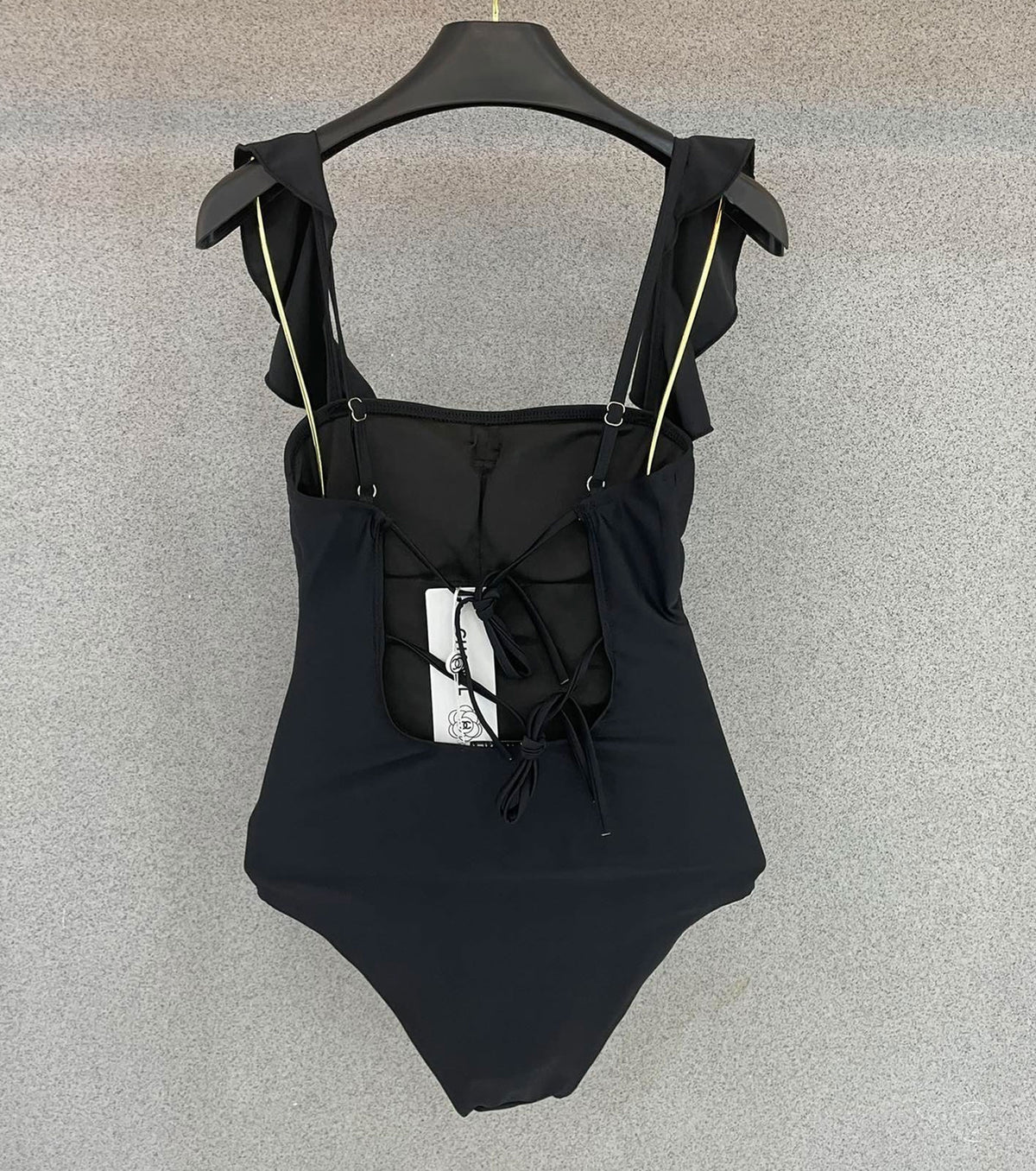 Бански костюм