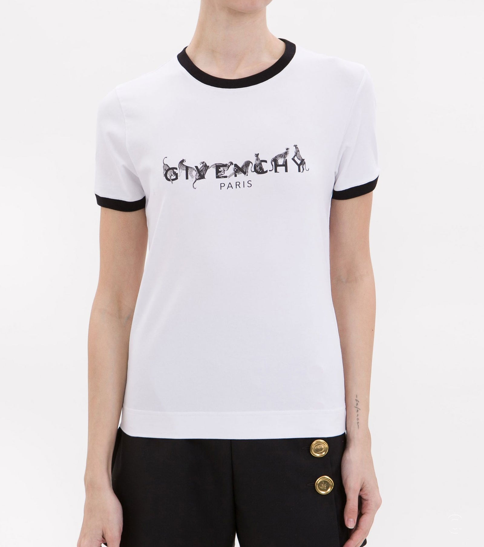 Front of leopard print t-shirt - Fashion Dose