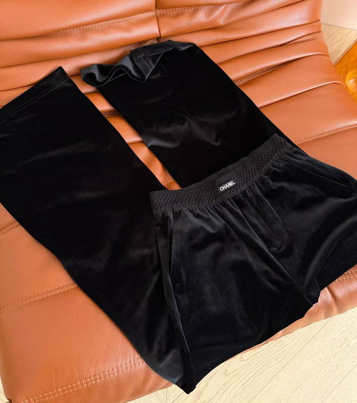Women trousers