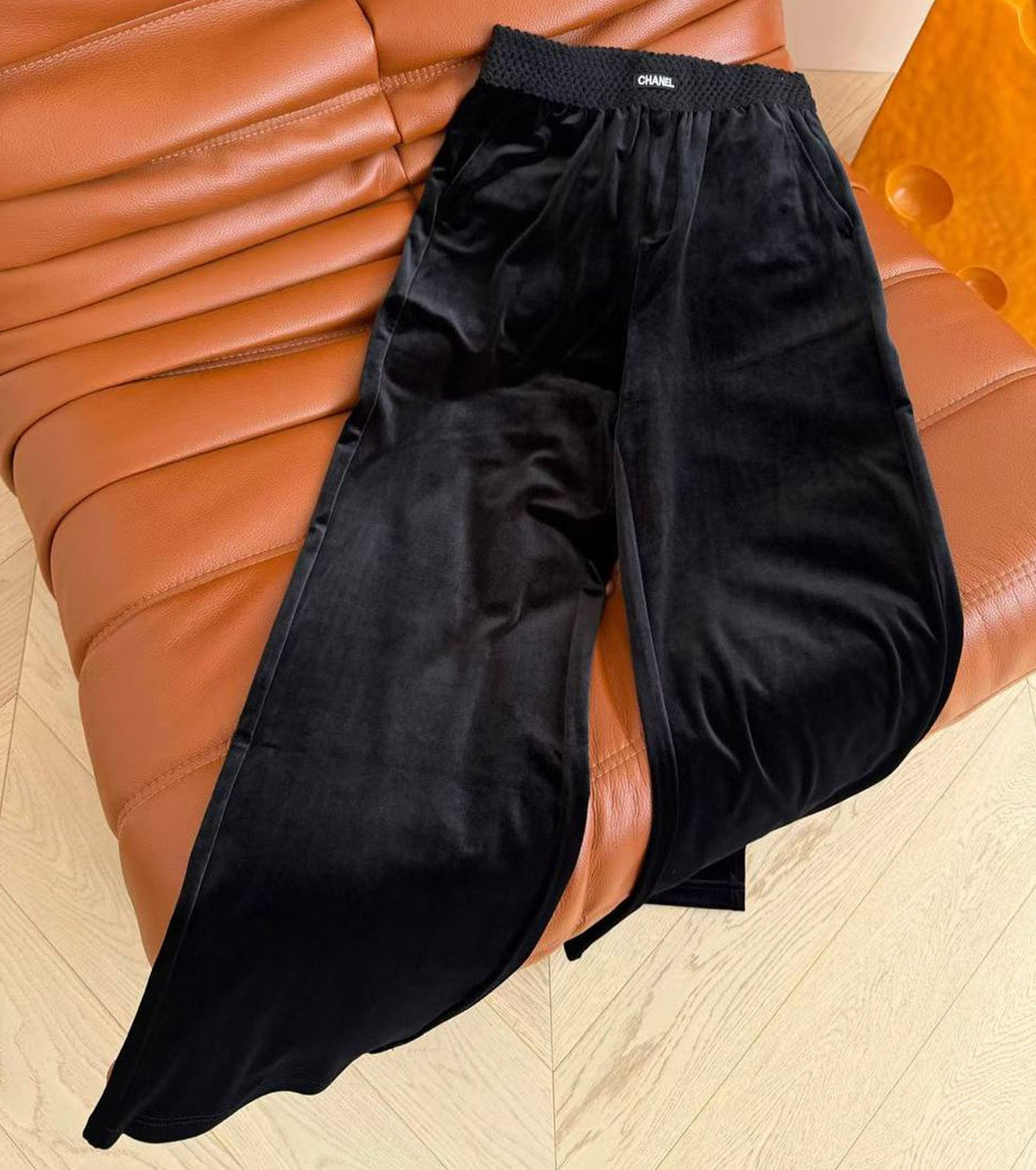Women trousers