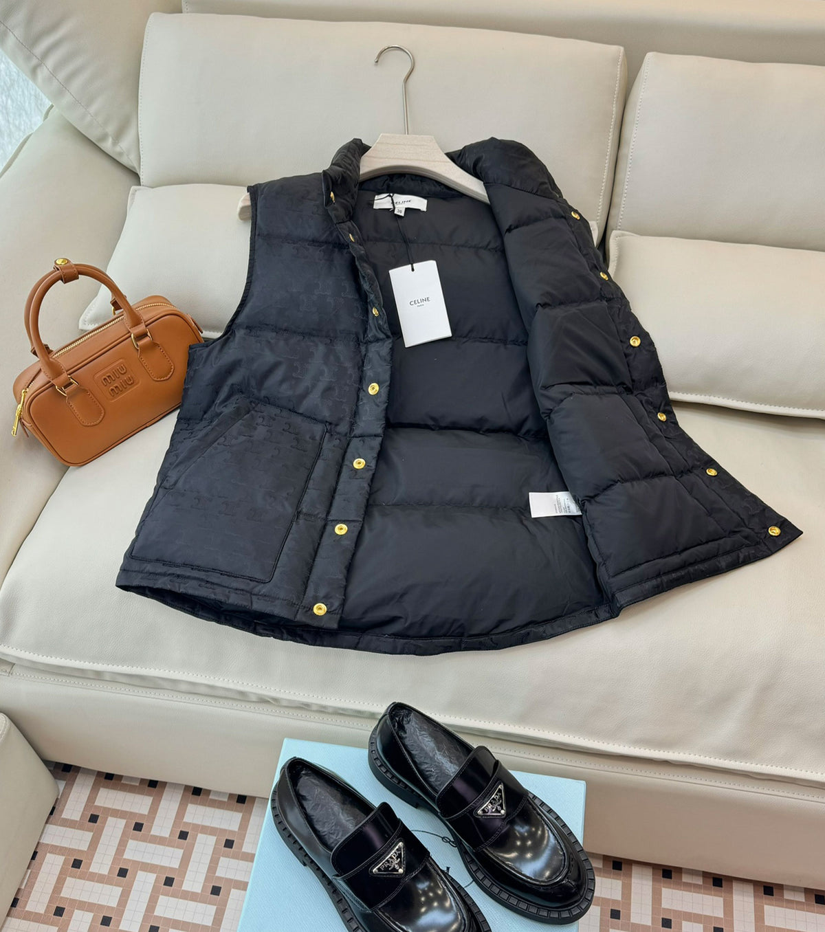 Дамски пухен елек