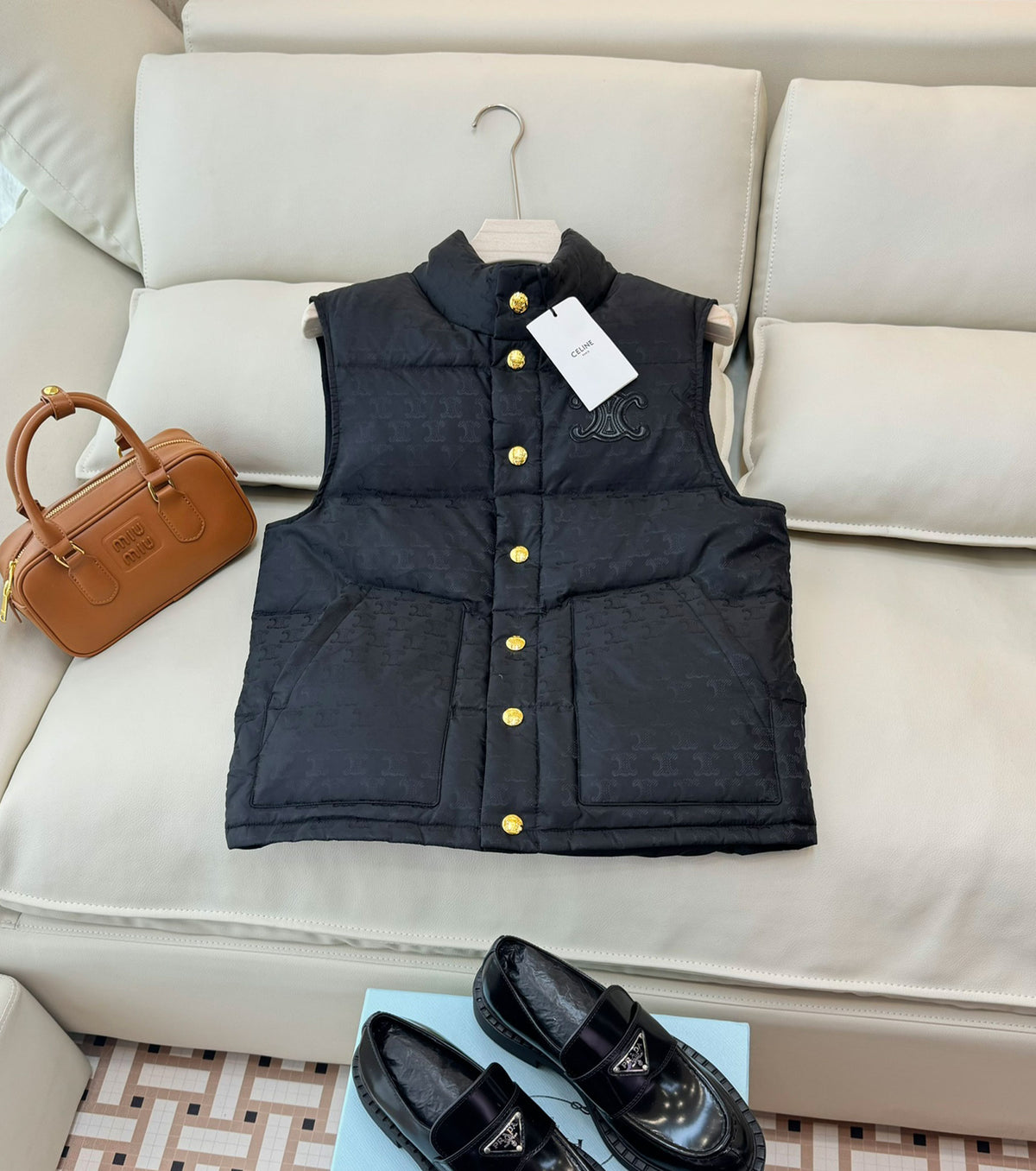 Дамски пухен елек