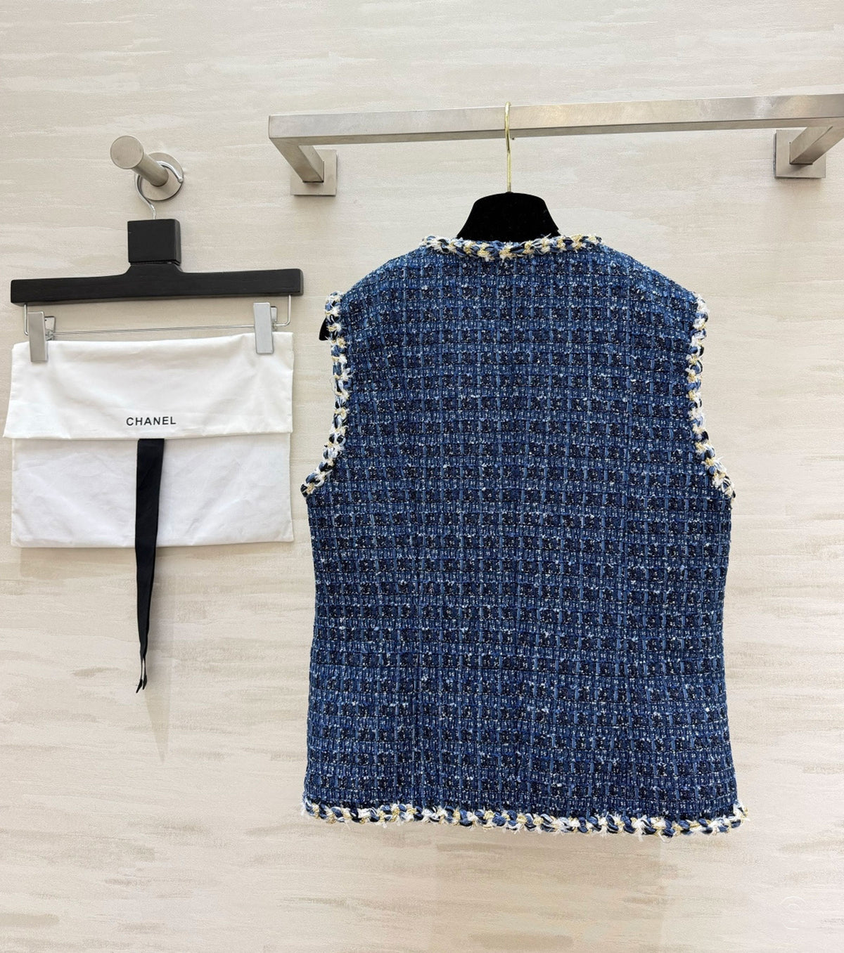 Women vest