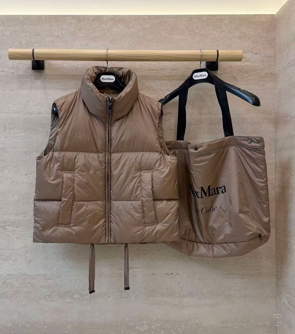 Women vest