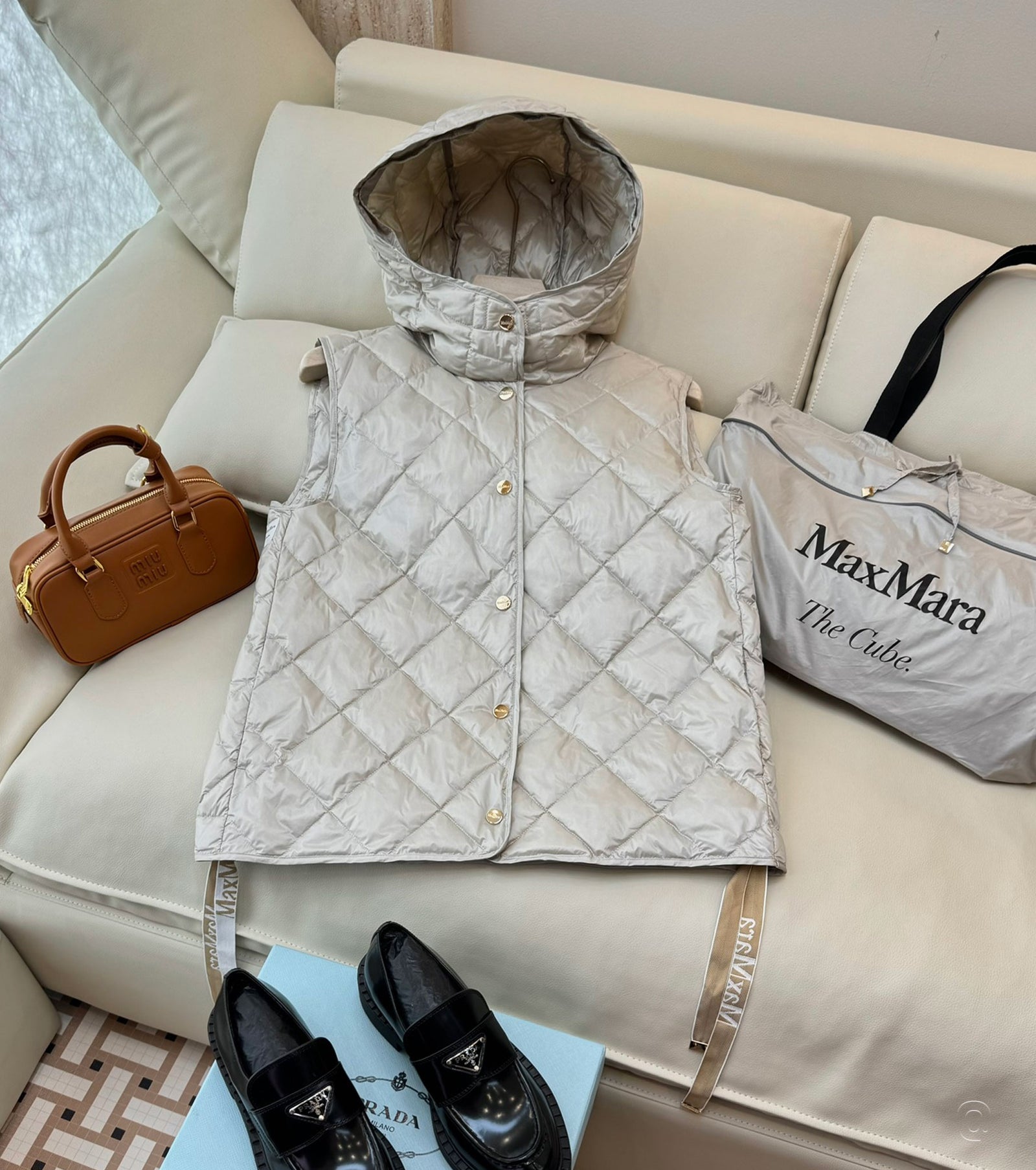 Дамски елек от гъши пух