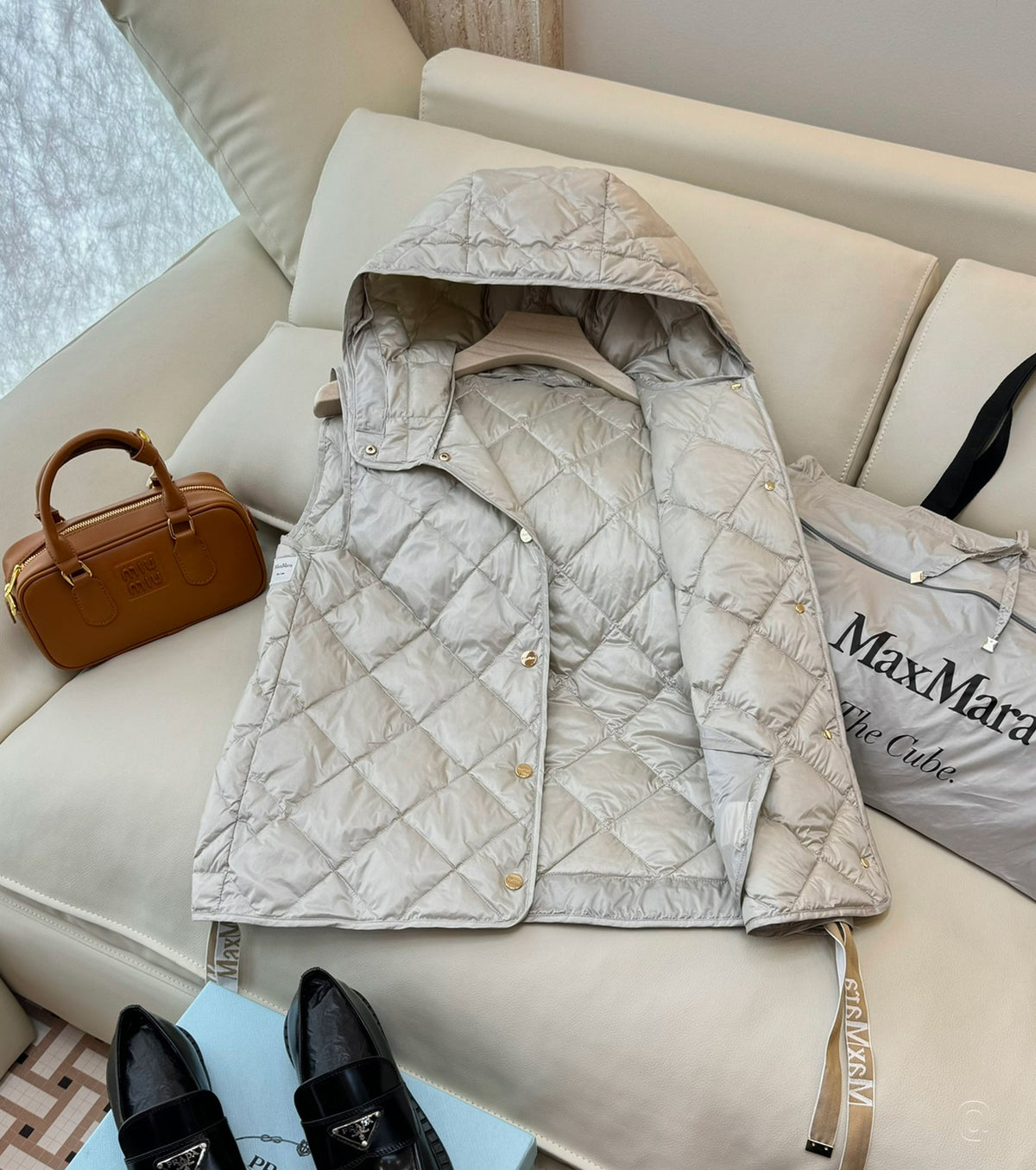 Дамски елек от гъши пух