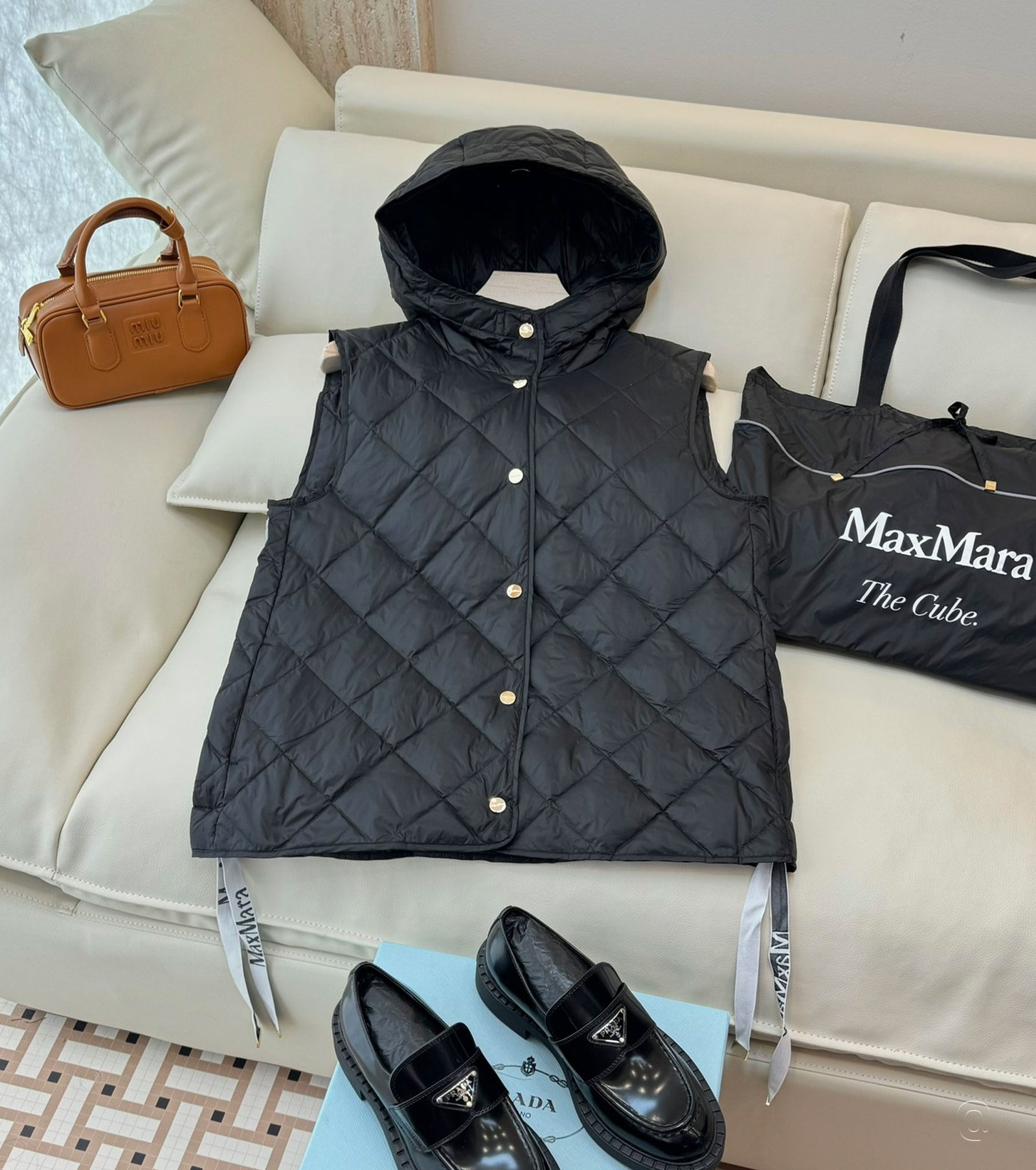 Дамски елек от гъши пух