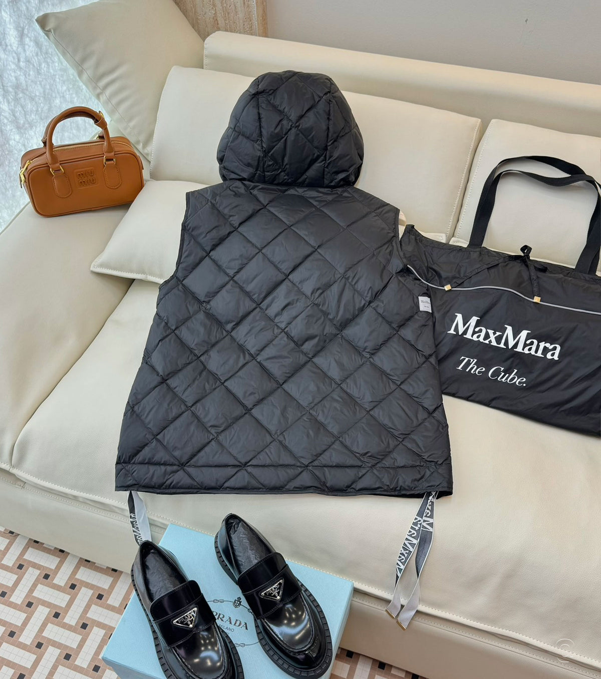 Дамски елек от гъши пух